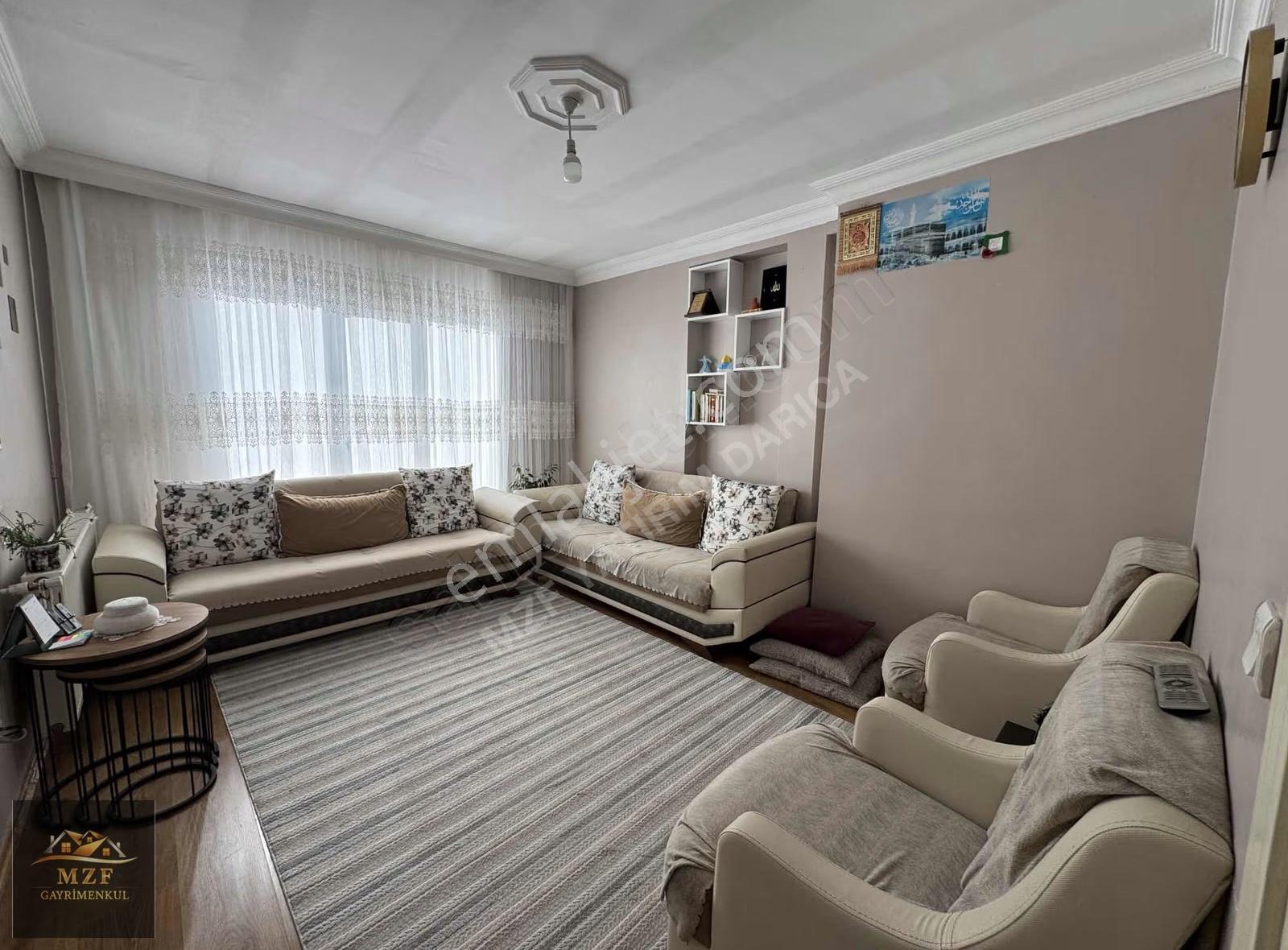 İstasyon Caddesine Yakın 4+1 200m2 Dublex