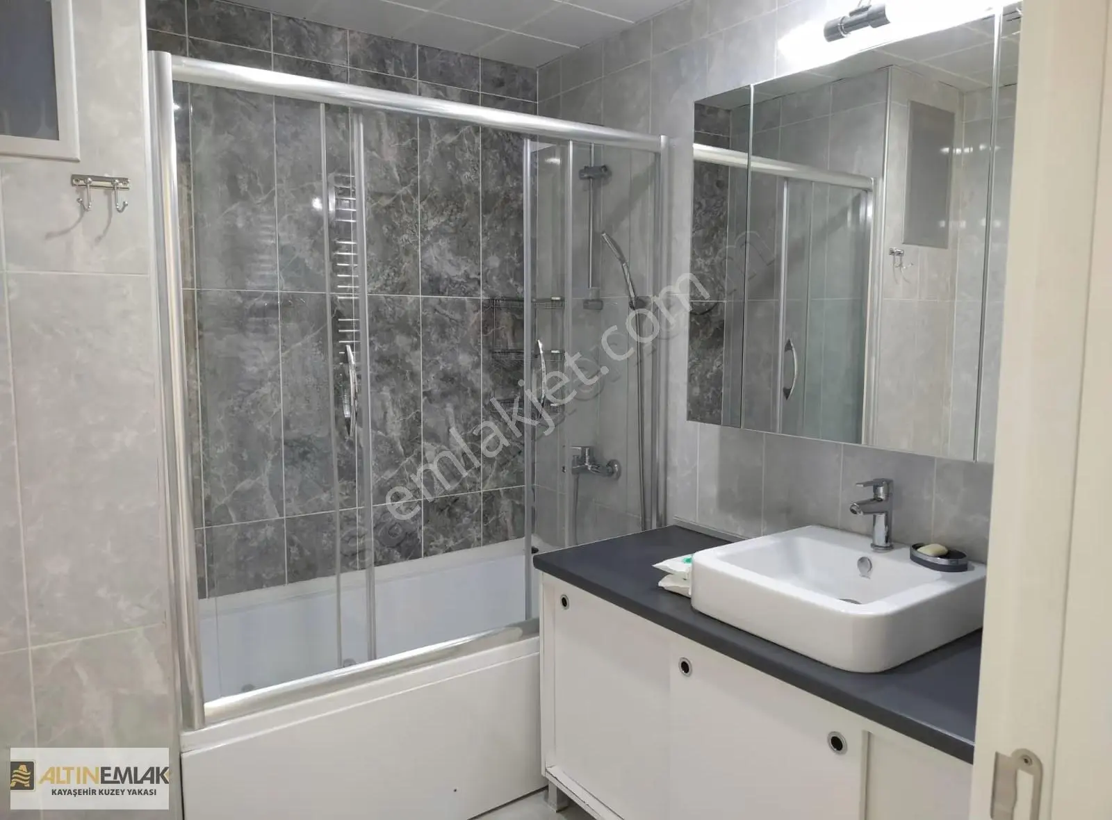 Eşyasız - Emlak Konut Başakşehir Evleri 1+1 Kiralık Daire - Görsel 3