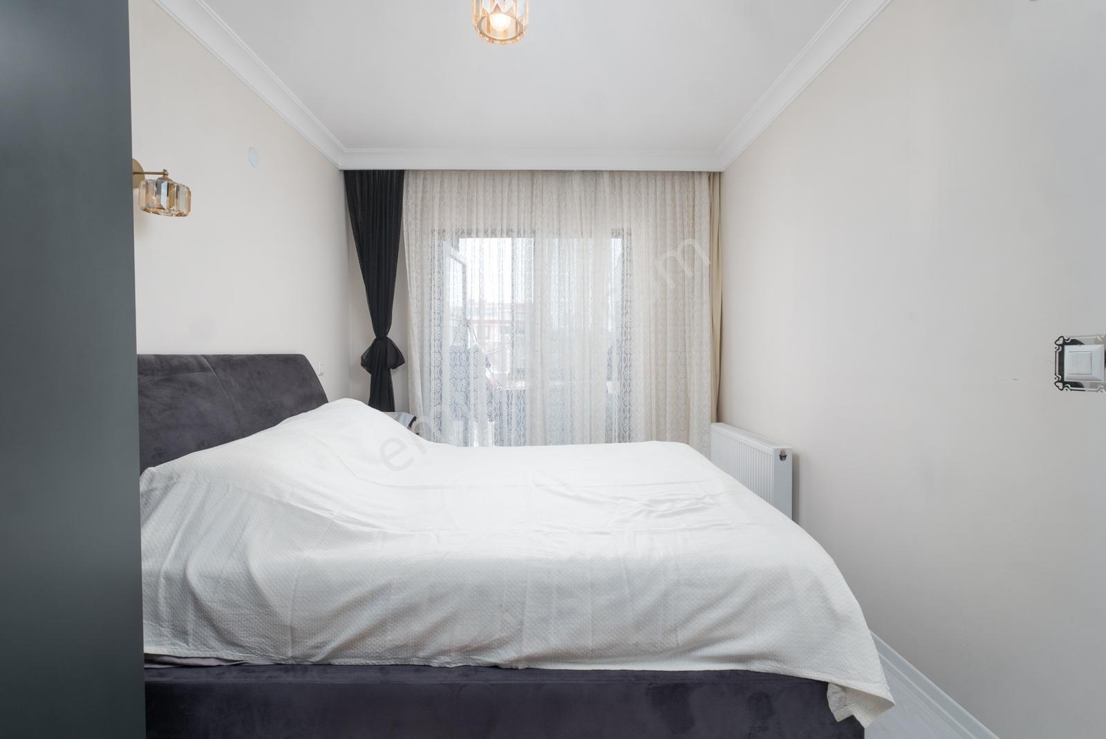 Remax Area Dan Gazi Caddesinde Satılık Ara Kat 3+1 Daire - Görsel 32