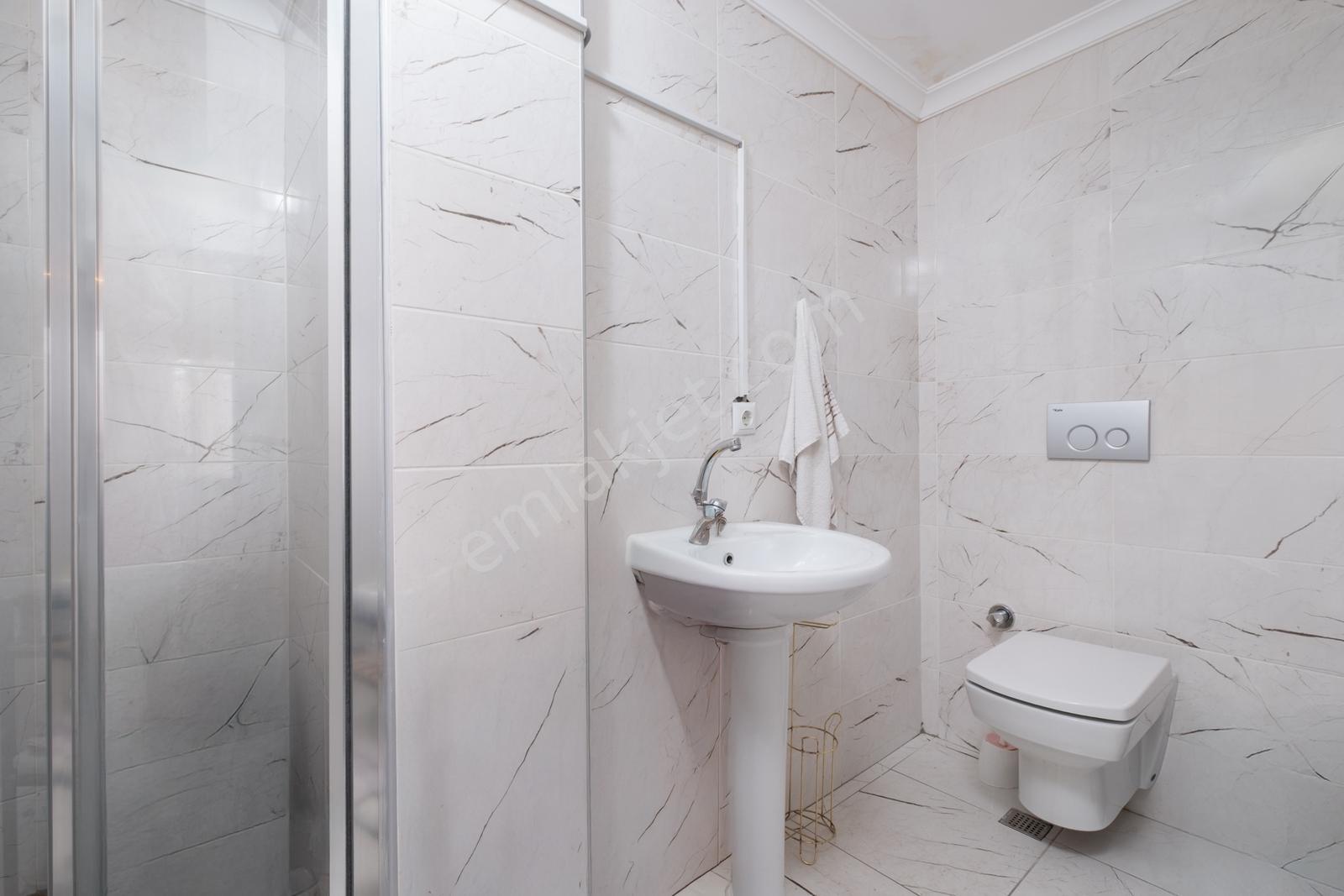Remax Area Dan Gazi Caddesinde Satılık Ara Kat 3+1 Daire - Görsel 13