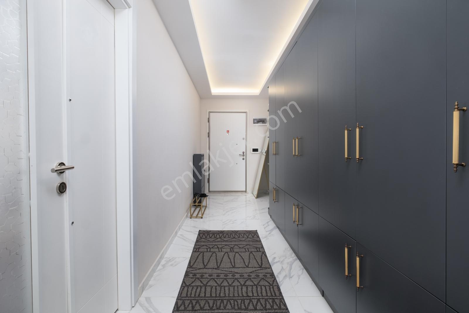 Remax Area Dan Gazi Caddesinde Satılık Ara Kat 3+1 Daire - Görsel 15