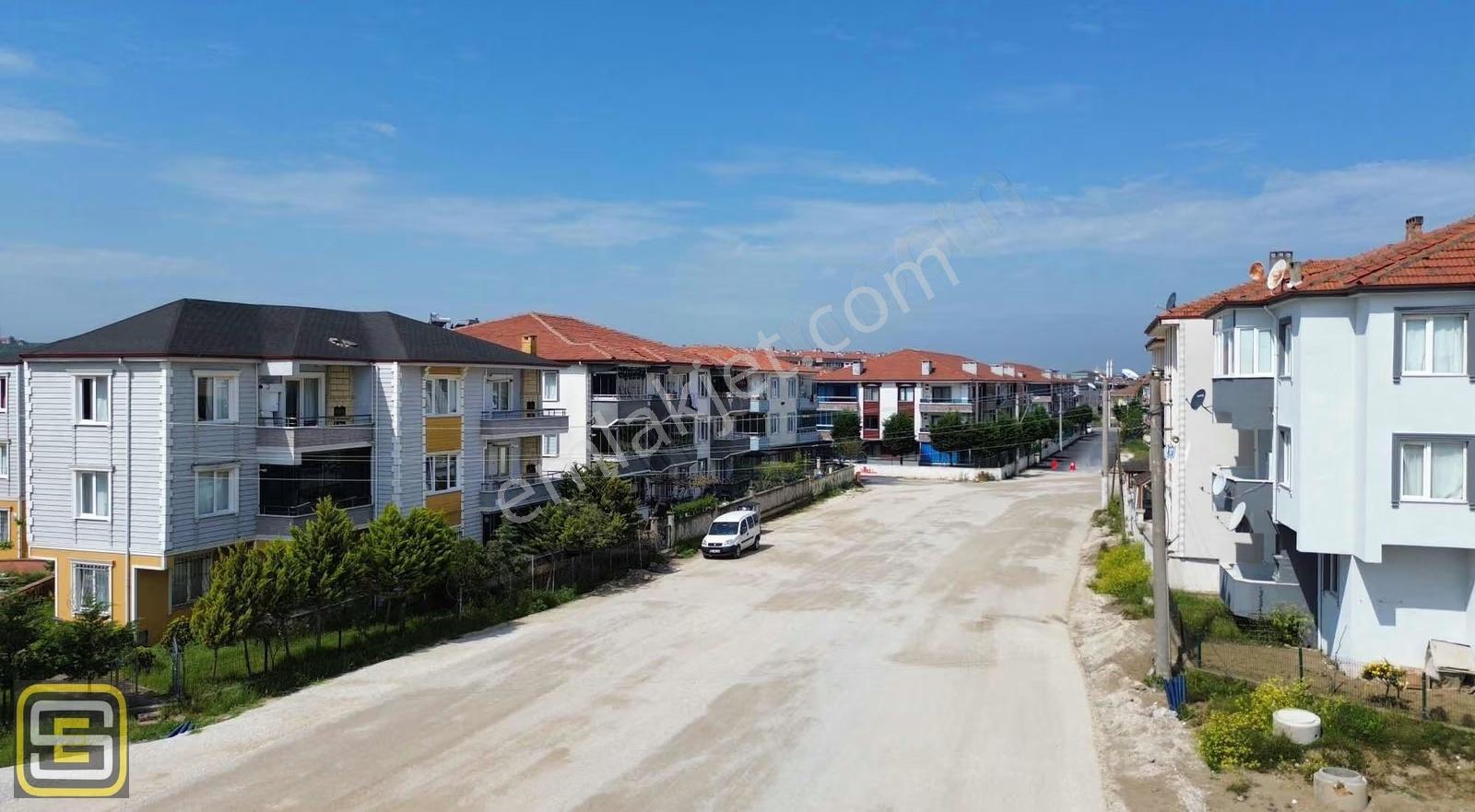 Denize 100 Metre Mesafede Hem Yazlık Hem Kışlık 2+1 85 M2 Daire - Görsel 4