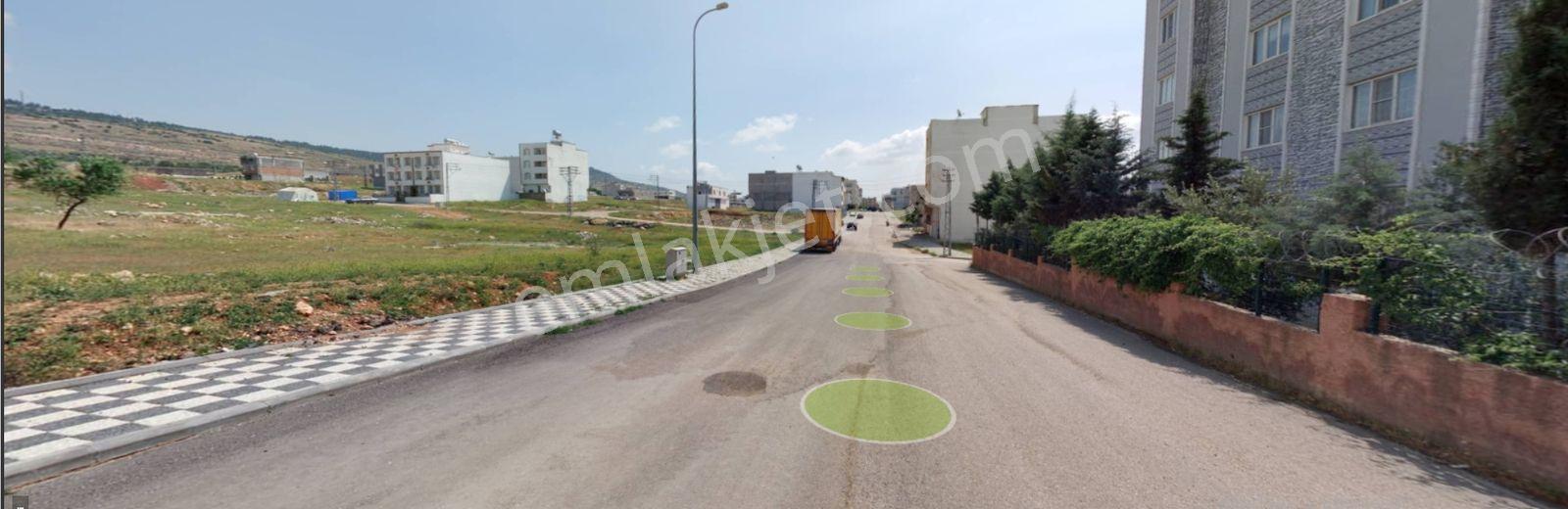 Uyaran 79 Gayrimenkulden Emek Sitesi Yanı 10 Parça 1648,44 M2 - Görsel 7