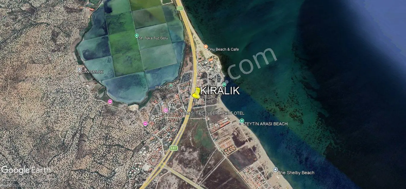 Ayvalık Sarımsaklı Bilentur Mevkiinde Kiralık 3+1 Tripleks Villa - Görsel 3