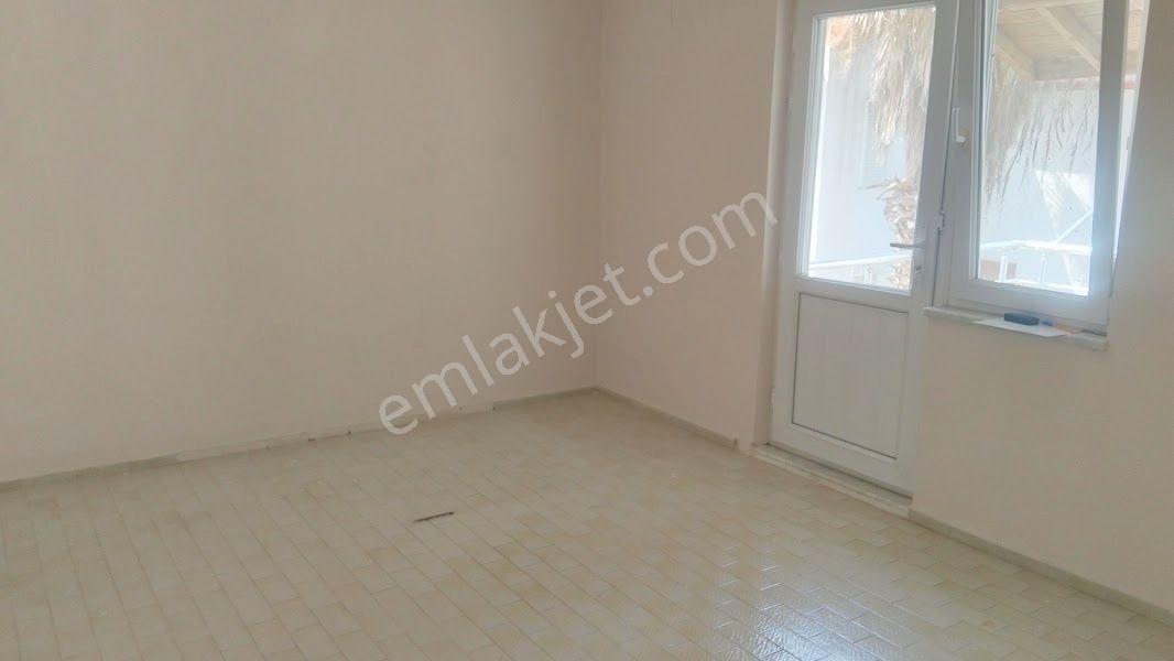 Ayvalık Sarımsaklı Bilentur Mevkiinde Kiralık 3+1 Tripleks Villa - Görsel 7