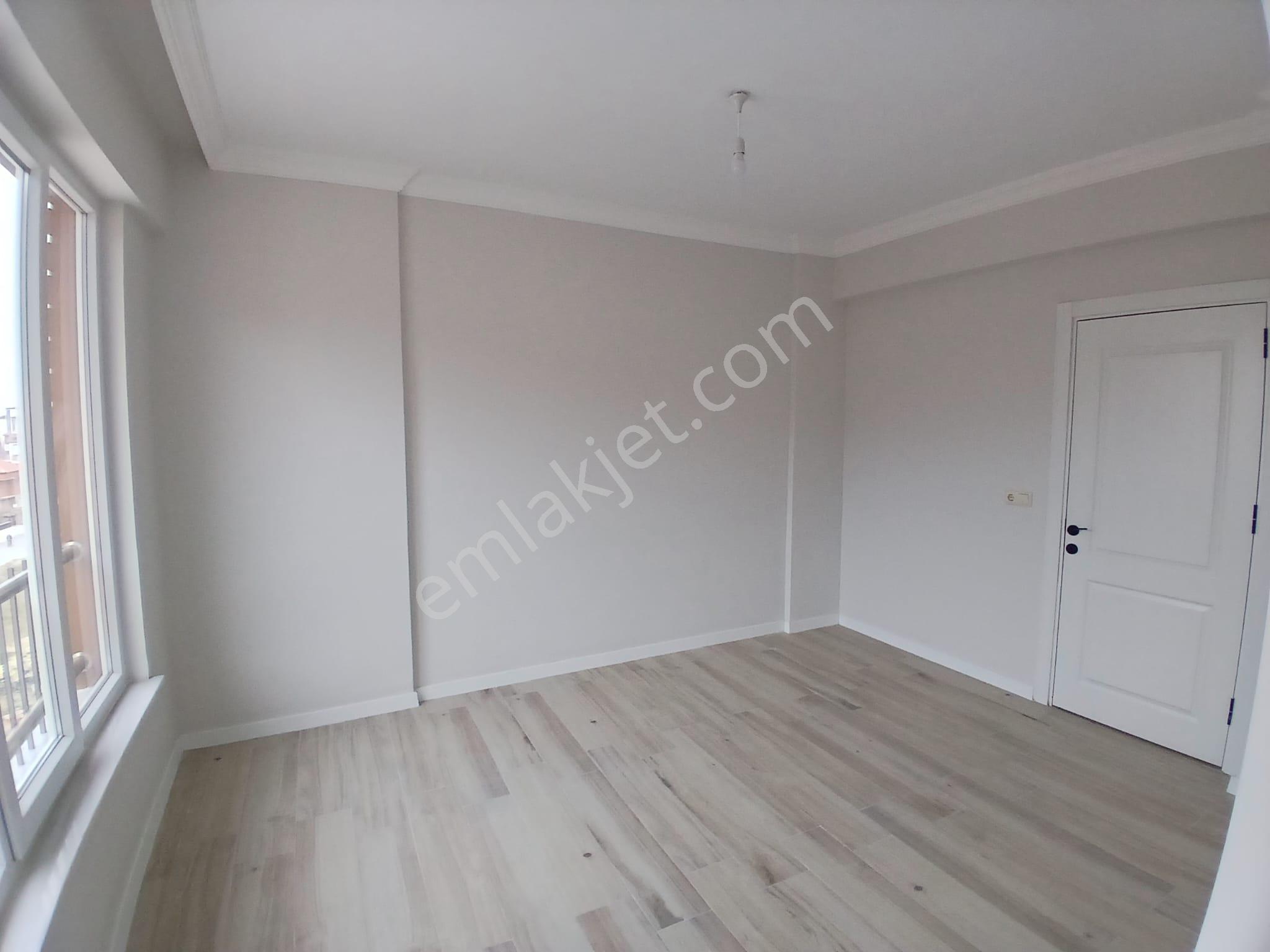 Akçay Emlak'tan Akşehir Gazi Mahallesi Adliye Lojmanları Yanında Ara Kat Kiralık Sıfır 3+1 Daire - Görsel 17