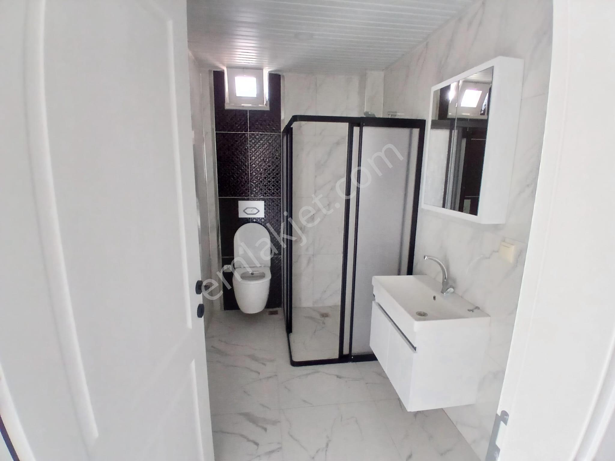 Akçay Emlak'tan Akşehir Gazi Mahallesi Adliye Lojmanları Yanında Ara Kat Kiralık Sıfır 3+1 Daire - Görsel 20