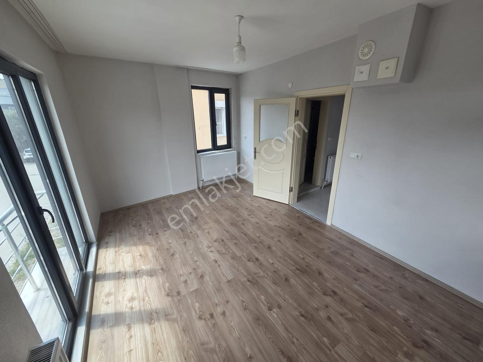 Mir'den Balıkesir 2.gündoğan'da Teraslı Ayrı Mutfaklı1+1 Kiralık - Görsel 5