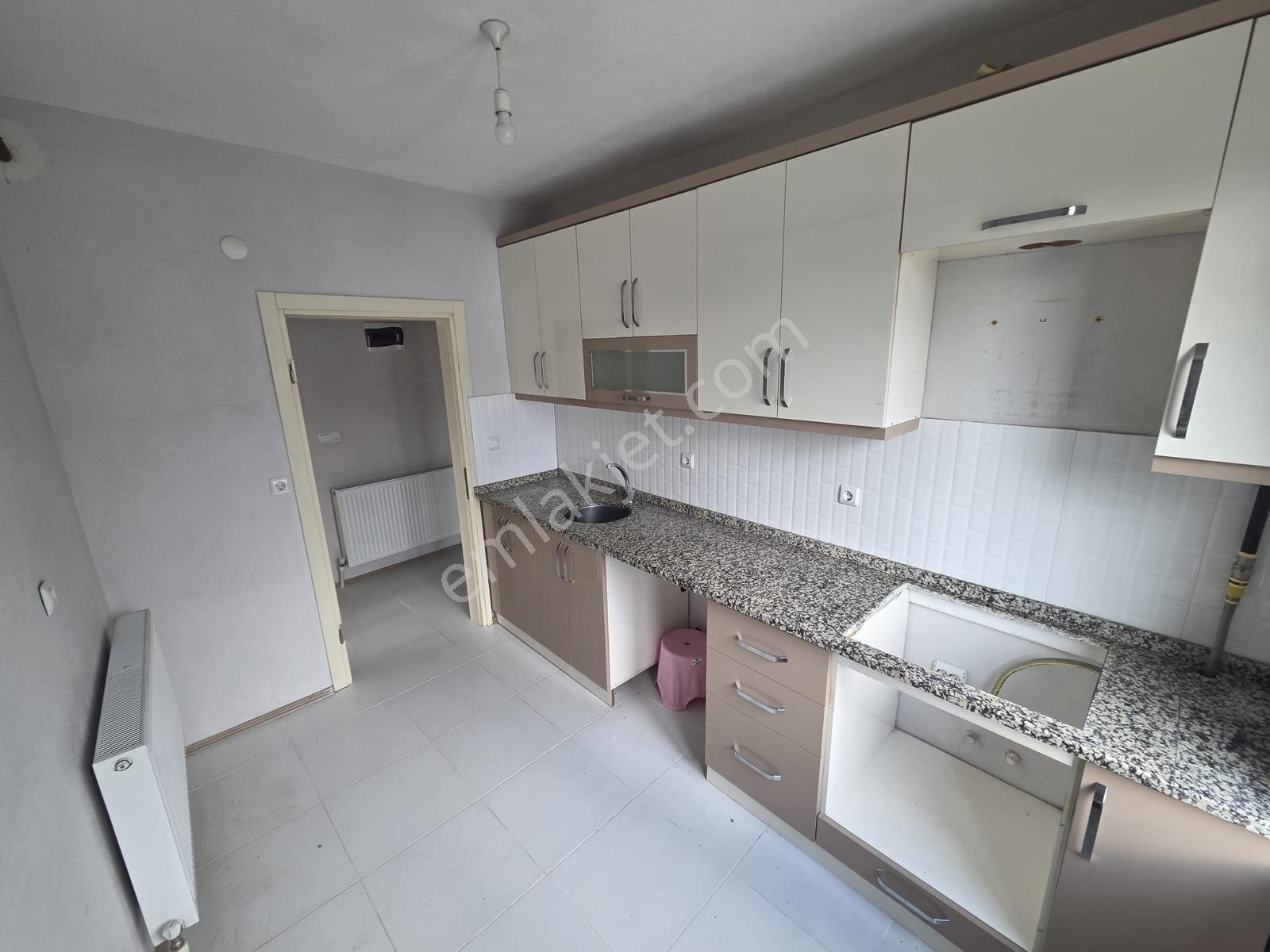 Mir'den Balıkesir 2.gündoğan'da Teraslı Ayrı Mutfaklı1+1 Kiralık - Görsel 15