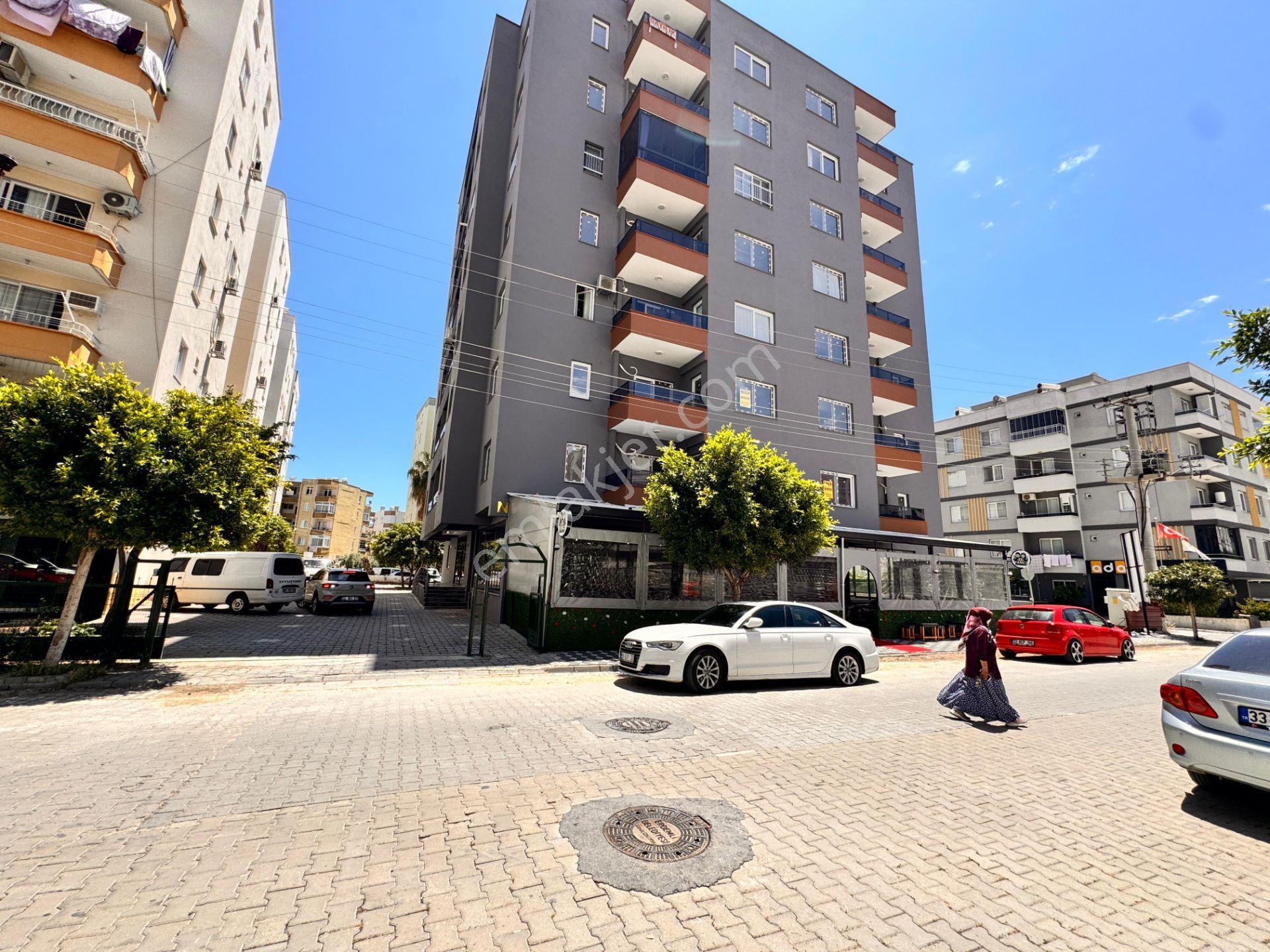 King 'den Aşağı Alatada Deniz Manzaralı Sıfır 3+1 Satılık Daire - Görsel 5