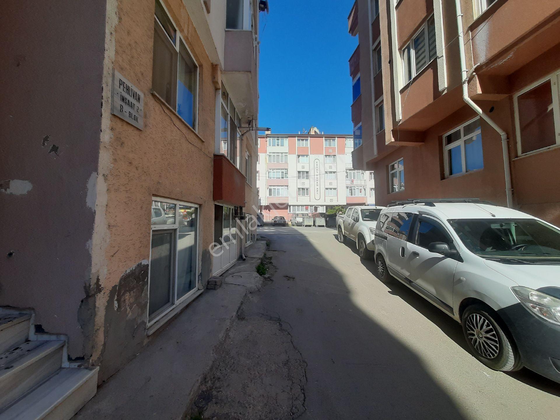 Abdurrahman Mah. Caddeye Çok Yakın Merkezi Konumda Satılık İki Adet 2+1 Ters Dubleks Daire - Görsel 34