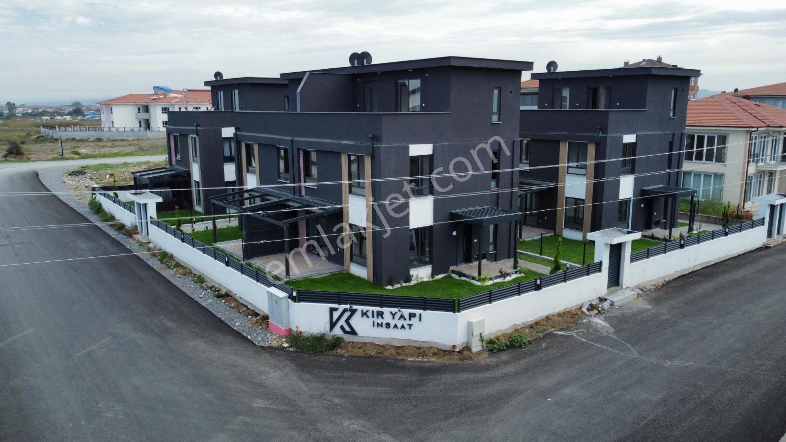 Karasuda Deniz Manzaralı Müstakil Bahçeli 4+1 Satılık Tripleks - Görsel 28