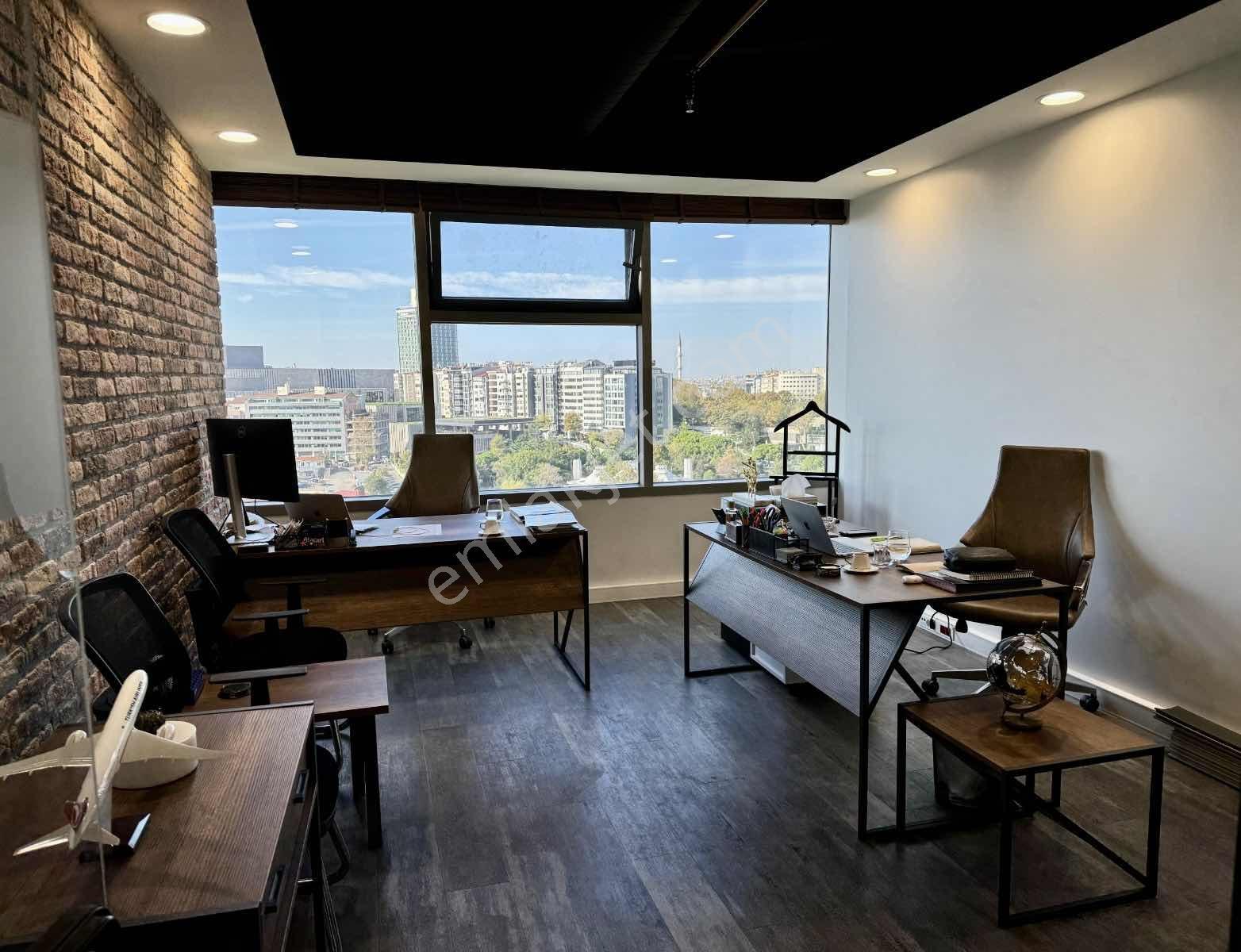 Süzer Plaza Prestijli Manzaralı Dekorasyonlu 296 M2 Kiralık Ofis - Görsel 11