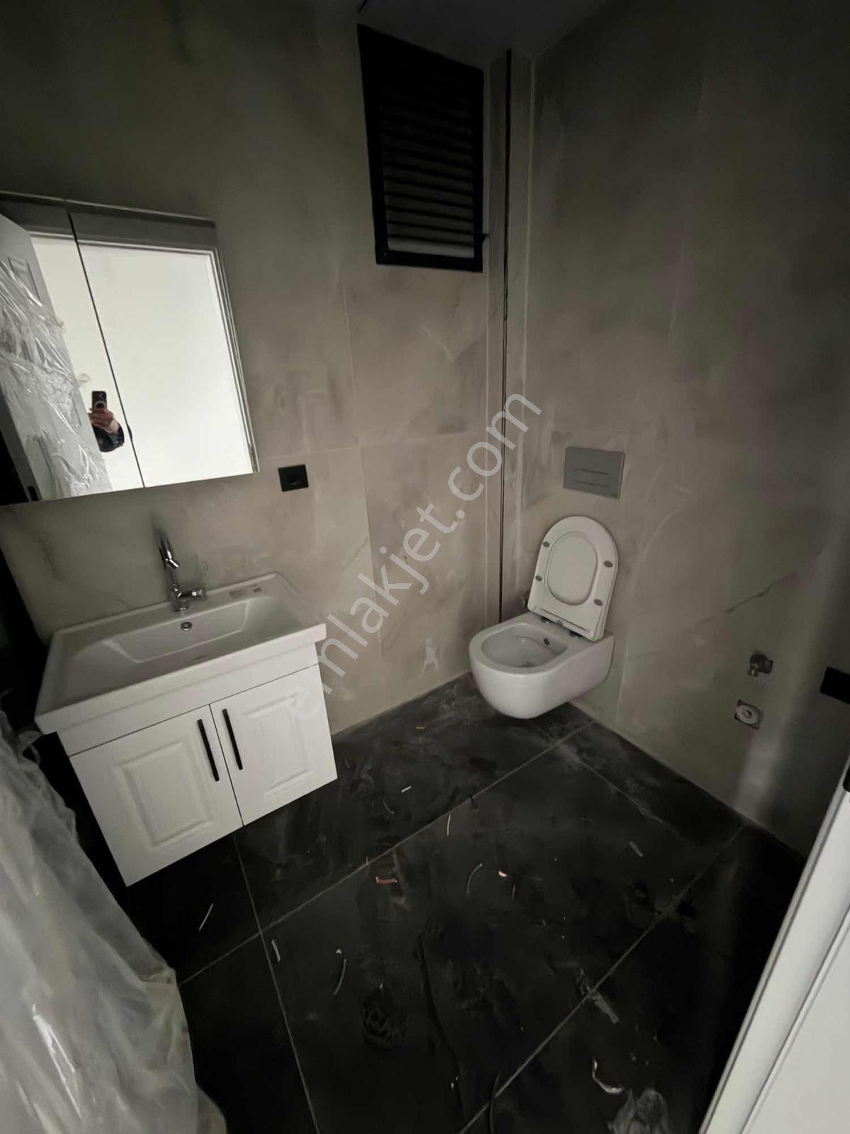 İncesu Yalı Mahallesi'nde Eşyasız 2+0 Satılık Daire