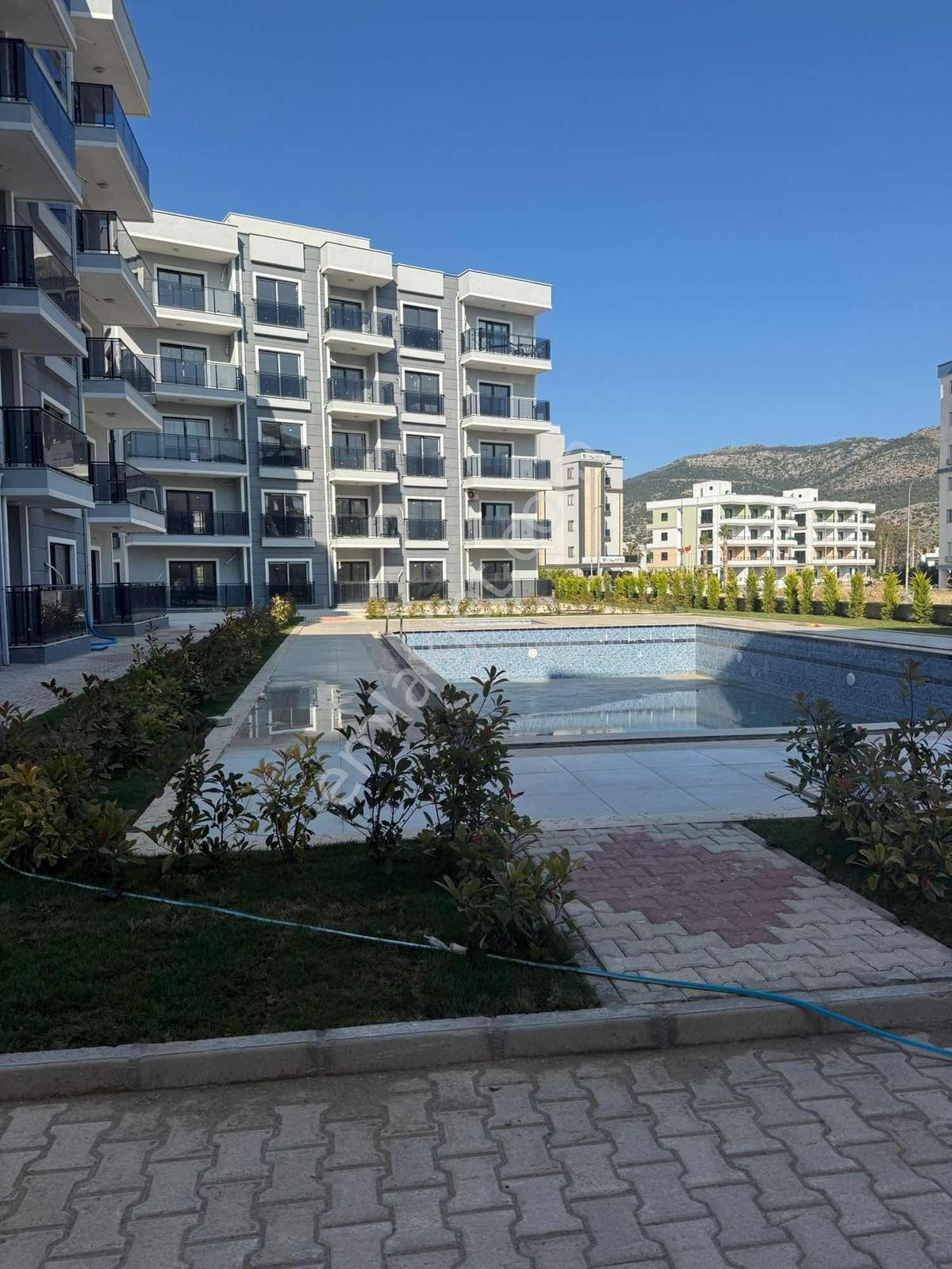 Yeşilovacık Havuzlu Denize 200m - Görsel 8