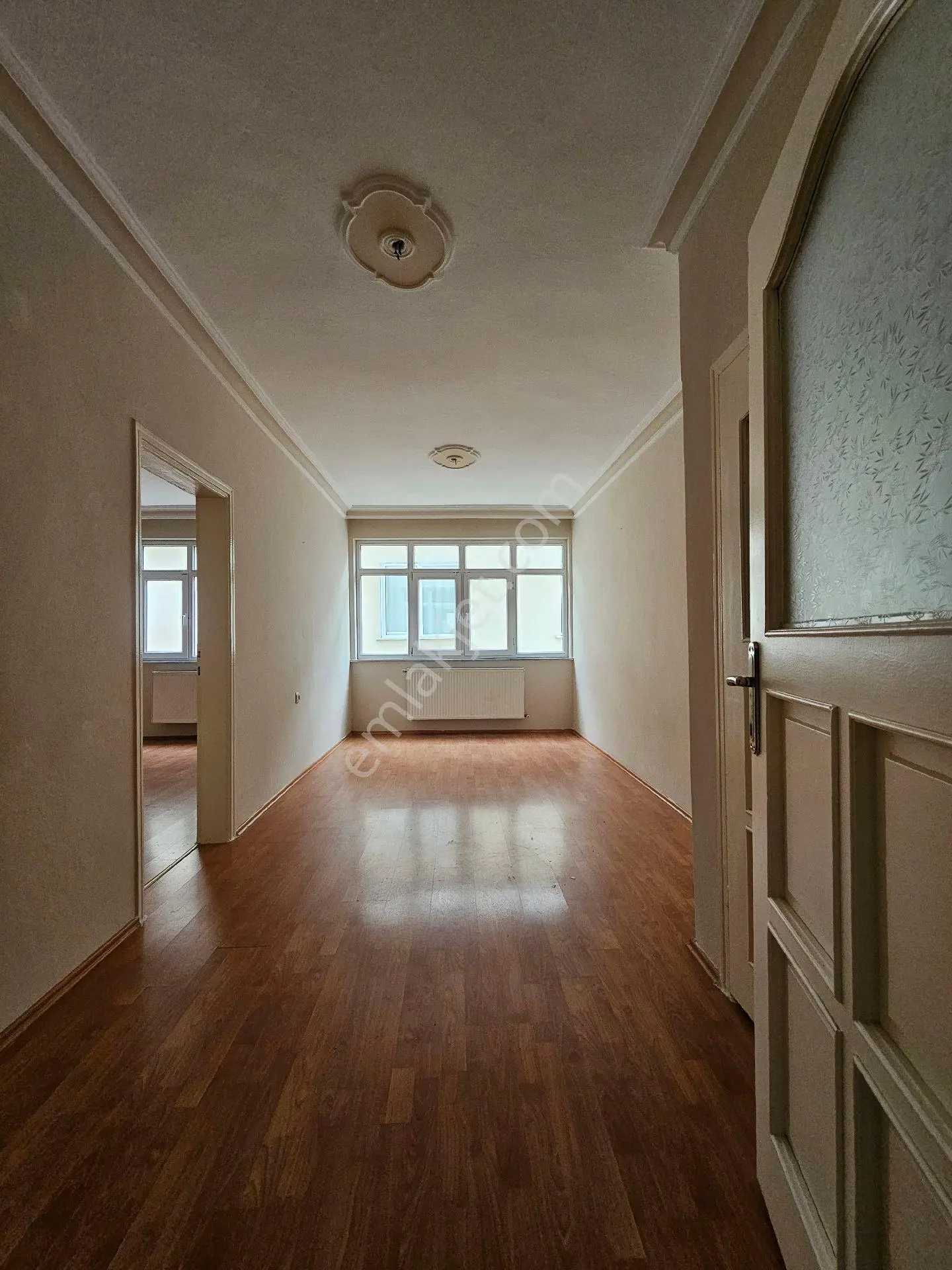 Kiralık Metrobüse Yakın 3+1 Daire - Görsel 8