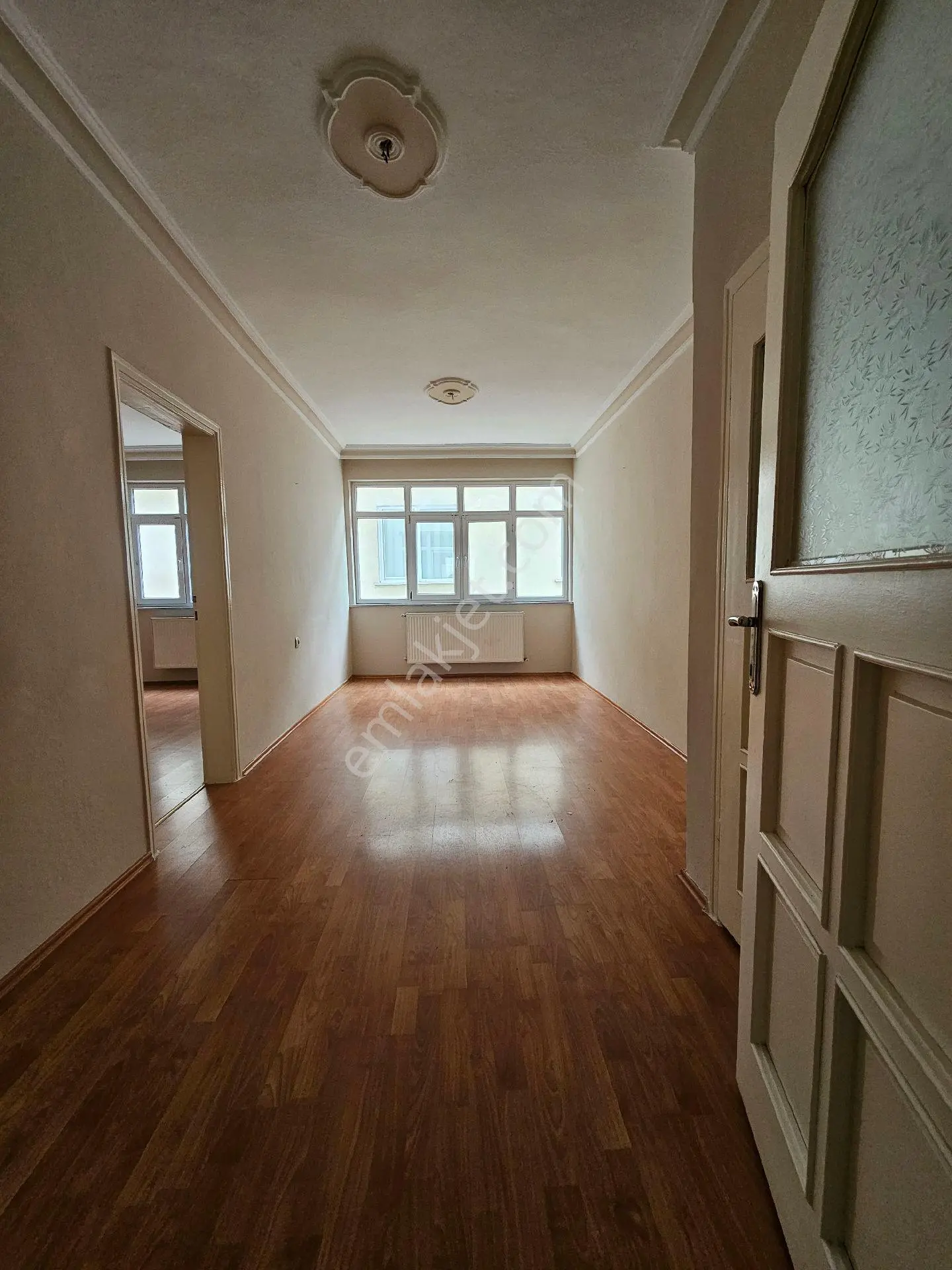 Kiralık Metrobüse Yakın 3+1 Daire - Görsel 7
