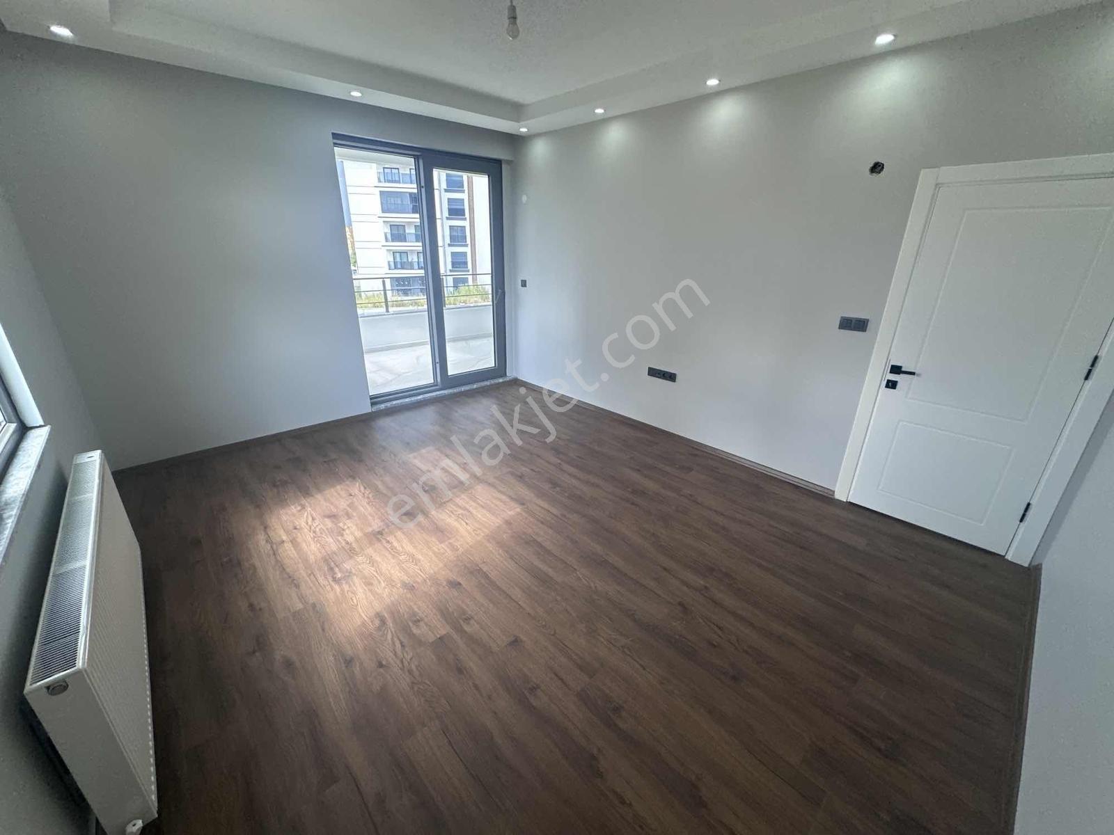 Onmax Burhaniye Merkez Bademalanı Kiralık 2+1 Daire - Görsel 25