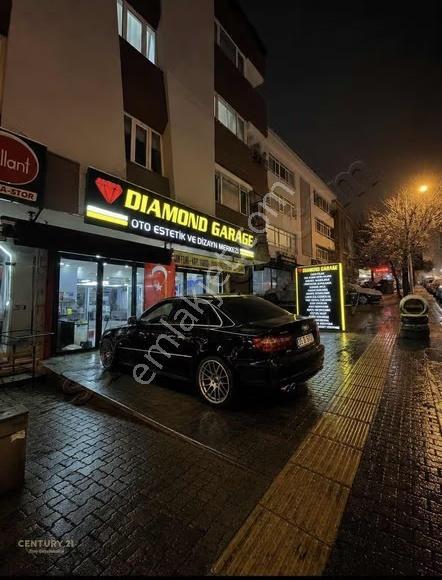 Çankaya'da Cadde Üzerınde Evden Oto Cam Fılm Ve Kaplama Merkezı