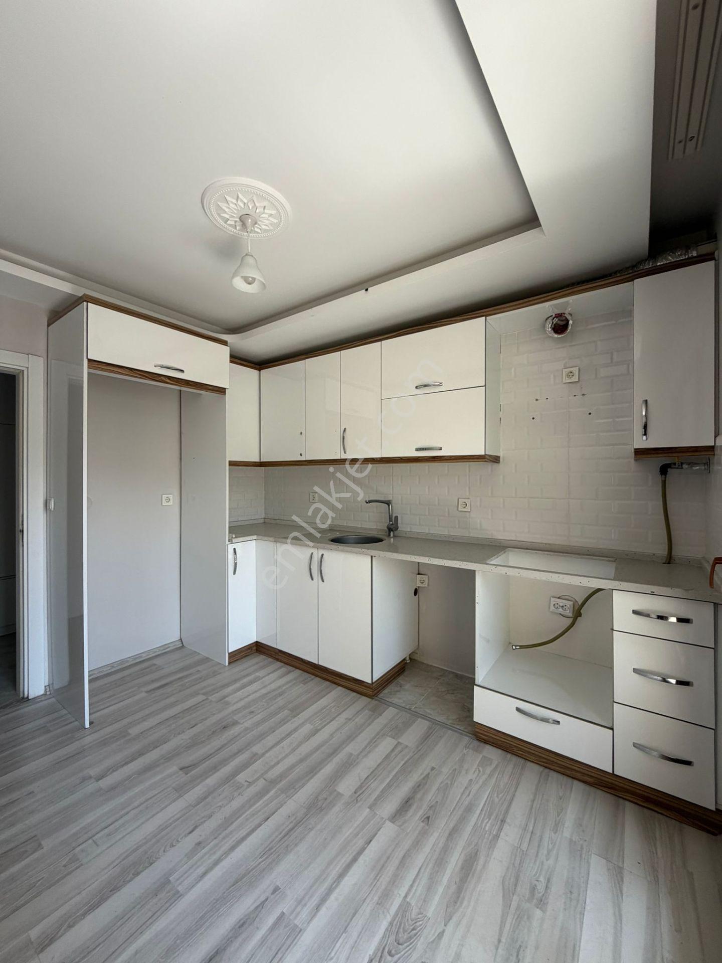 Finans Group Gayrimenkul'den// Subaşı Mahallesinde Kiralık 2+1 Daire - Görsel 16