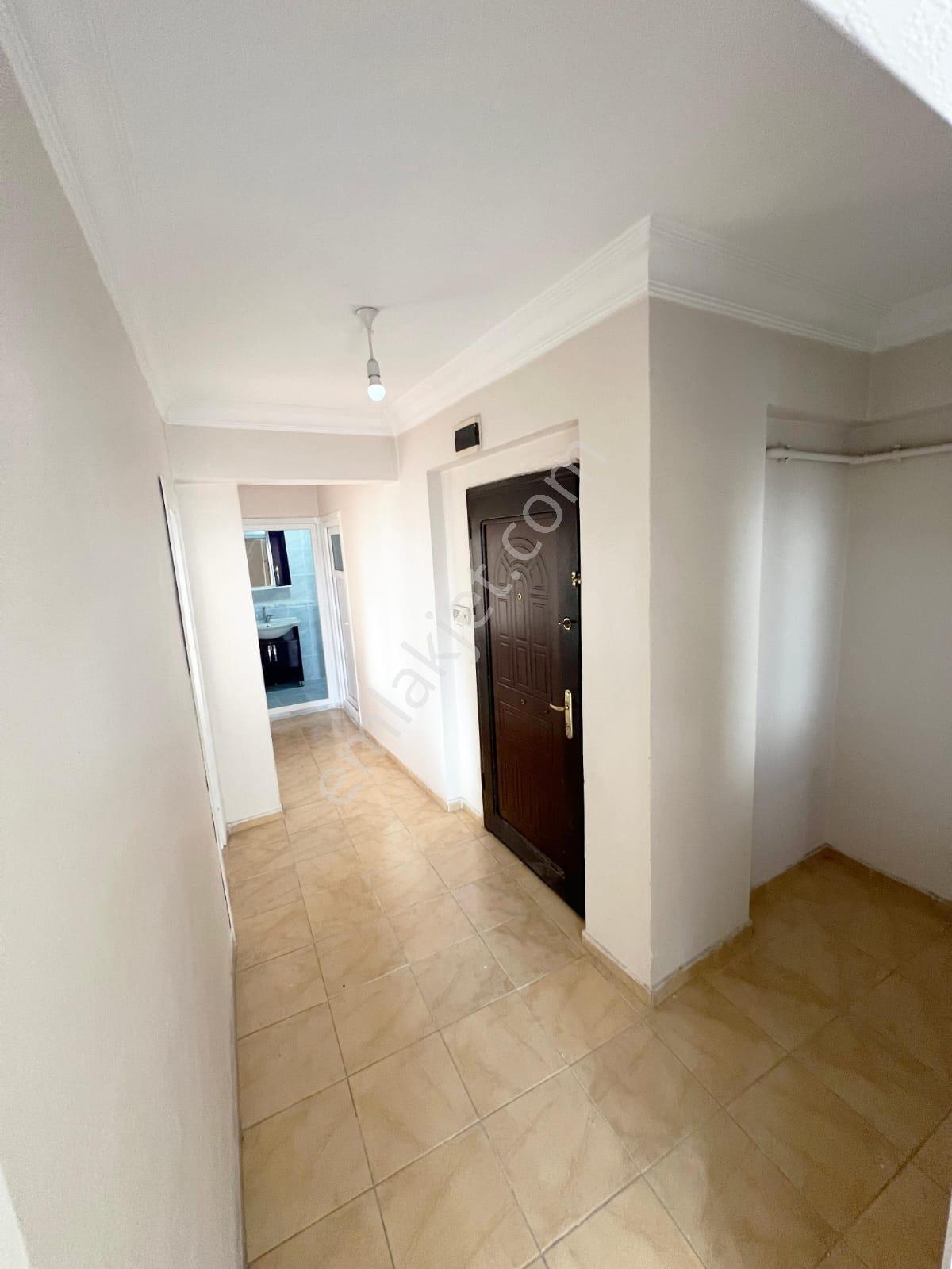 Üç Kardeşler'den 50.yıl Mh 2+1 90m2 Ara Kat Daire - Görsel 6