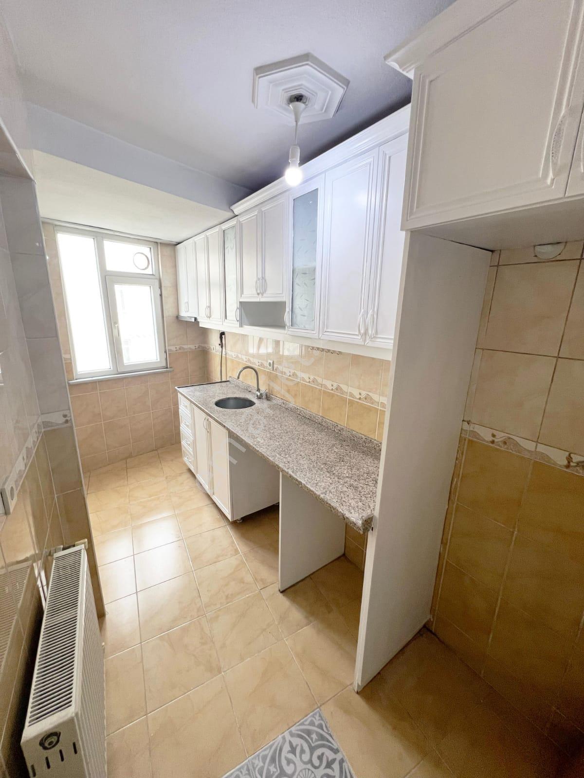 Üç Kardeşler'den 50.yıl Mh 2+1 90m2 Ara Kat Daire - Görsel 4