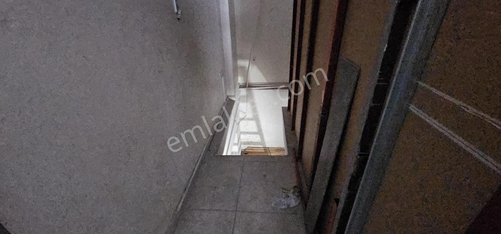 Otuzikievler Beşköprü Caddesi Üzerinde Kiralık Dükkan - Görsel 10