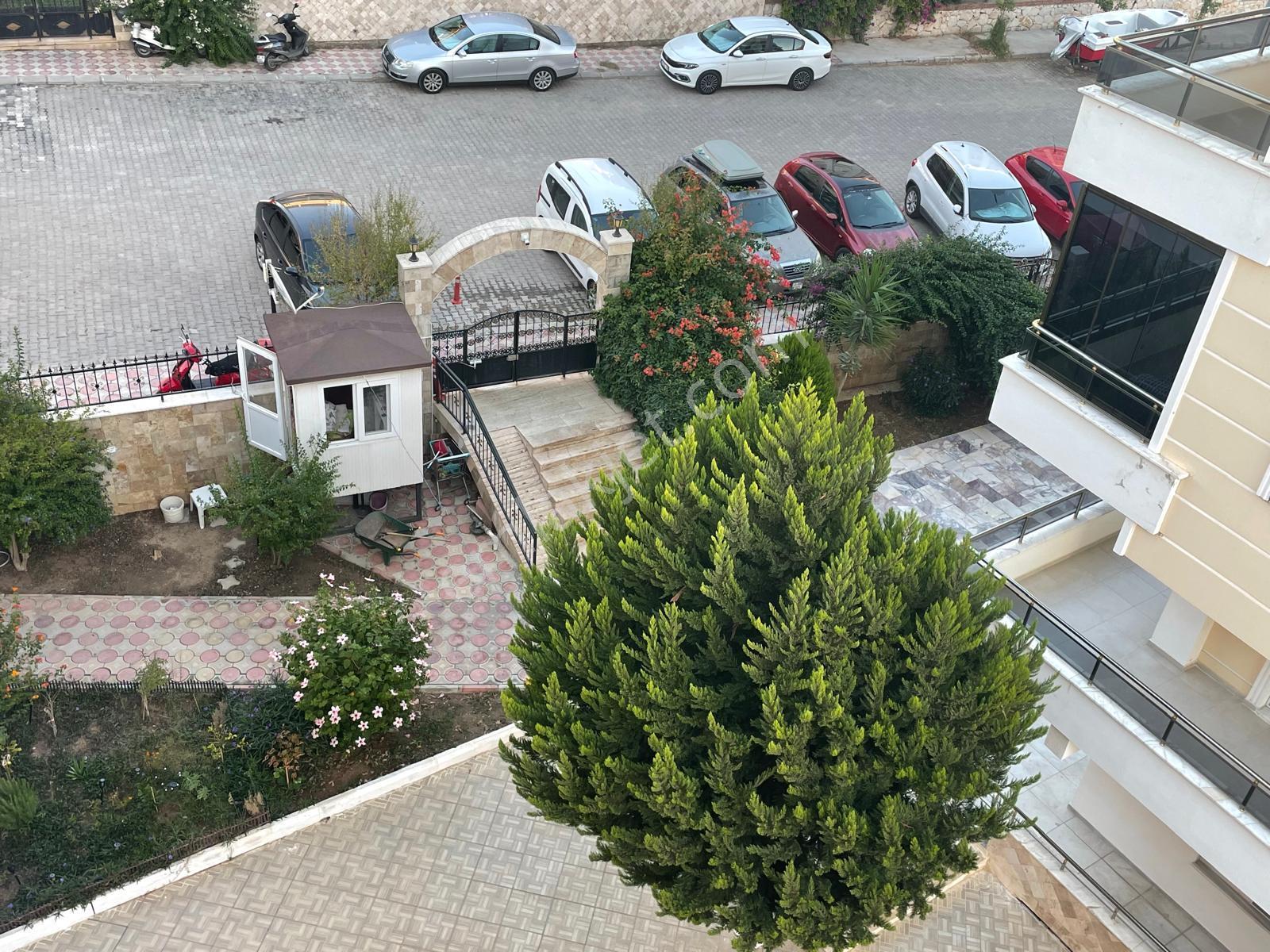 Didim Merkezde Apollo Court 5'te Havuz Manzaralı Dubleks - Görsel 25