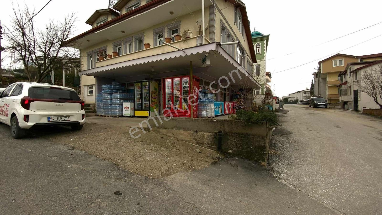 Kare Gayrimenkulden 32 Evler Mahallesinde Devren Market - Görsel 4