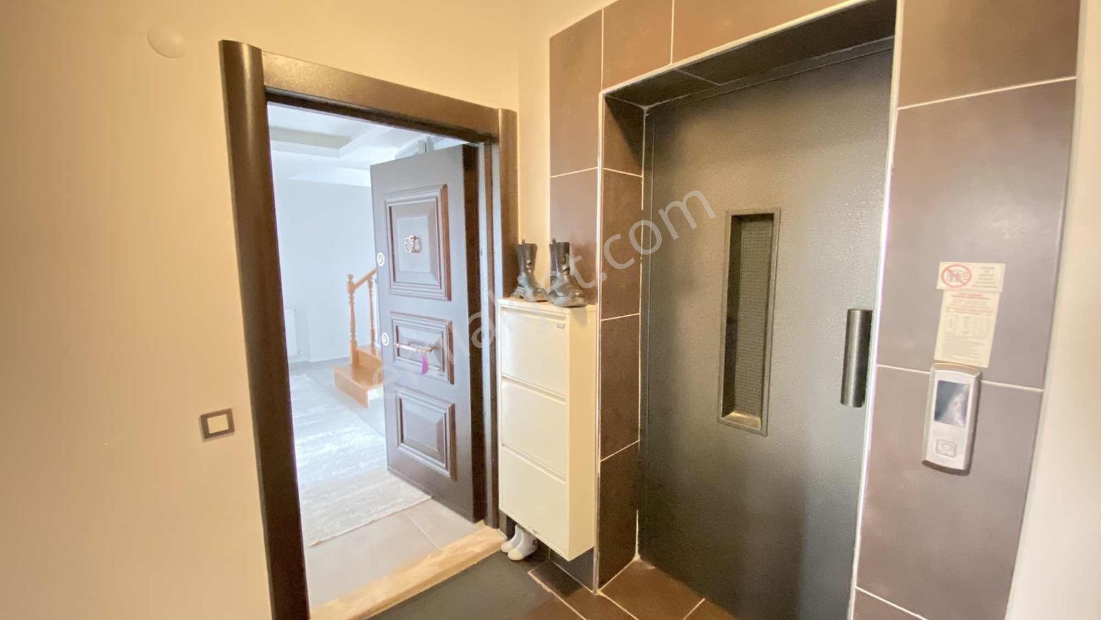 Kare Gayrimenkul'den Serdivan Kemalpaşa Mah. 3.kat Dublex Daire - Görsel 23