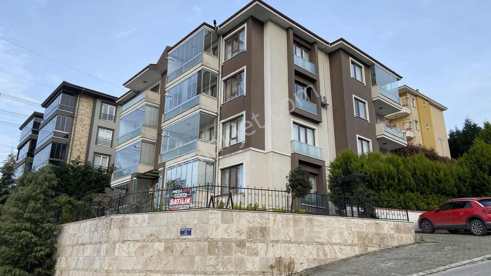 Kare Gayrimenkul'den Serdivan Kemalpaşa Mah. 3.kat Dublex Daire