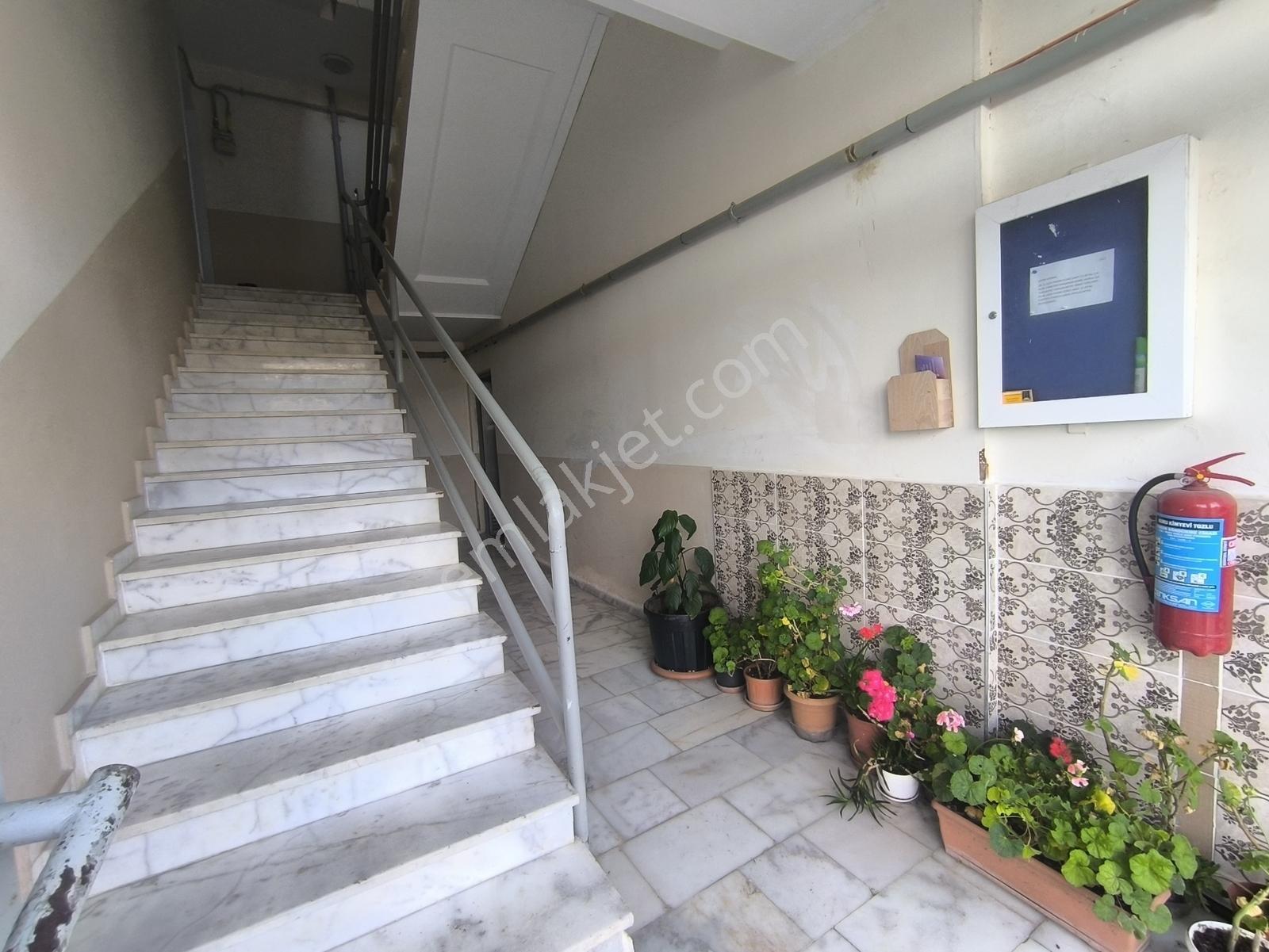İlimtepe Karahanlı'dan Eşyalı Kiralık 2+1 - Görsel 4