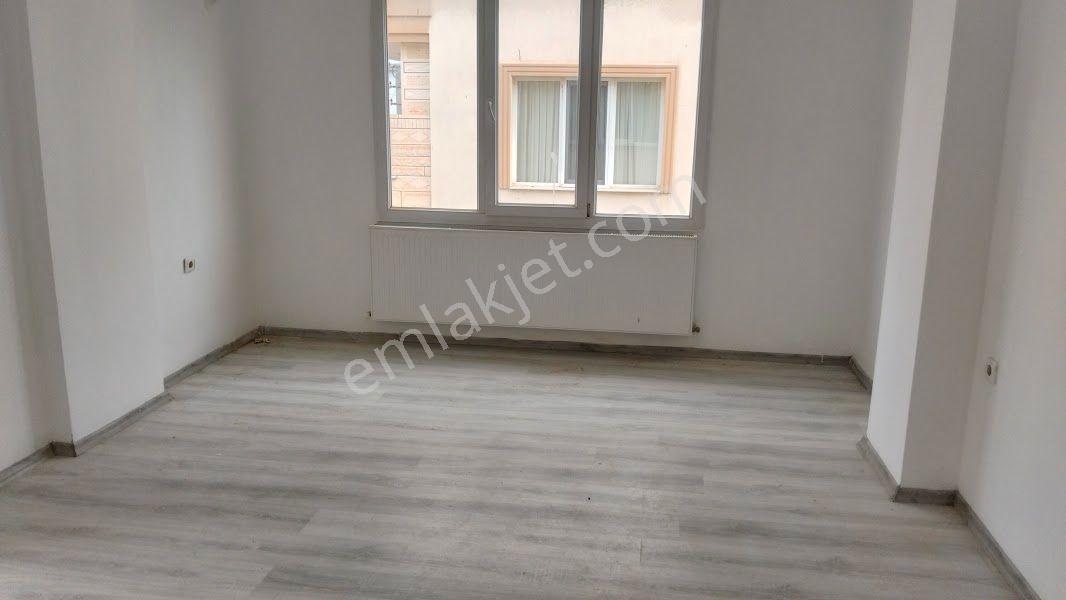 Ayvalık Sarımsaklı Yonca Mevki Kiralık 2+1 Daire - Görsel 16