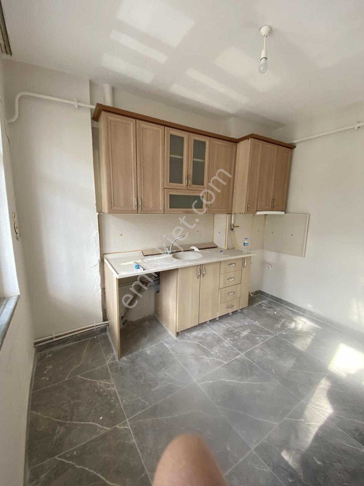 Amasya Hızırpaşa Mah. İstasyon Cad. Satılık 3+1 Daire - Görsel 17