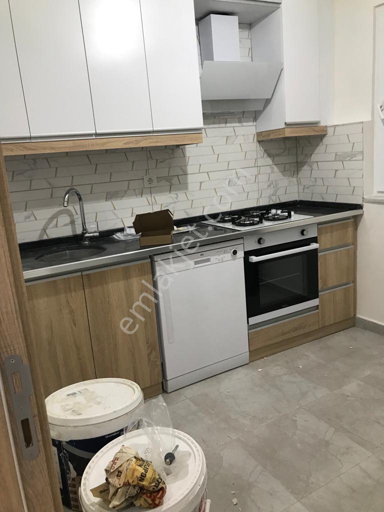 Çarşının Kalbinde, Ayrı Mutfaklı Geniş 1+1 Eşyalı Kiralık Daire - Görsel 3