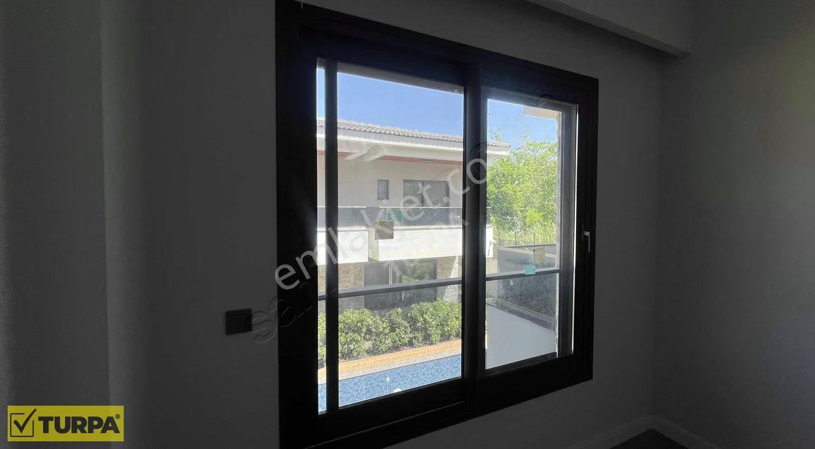Urla Peder Villaları'nda 4+1 Satılık Havuzlu Villa - Görsel 22