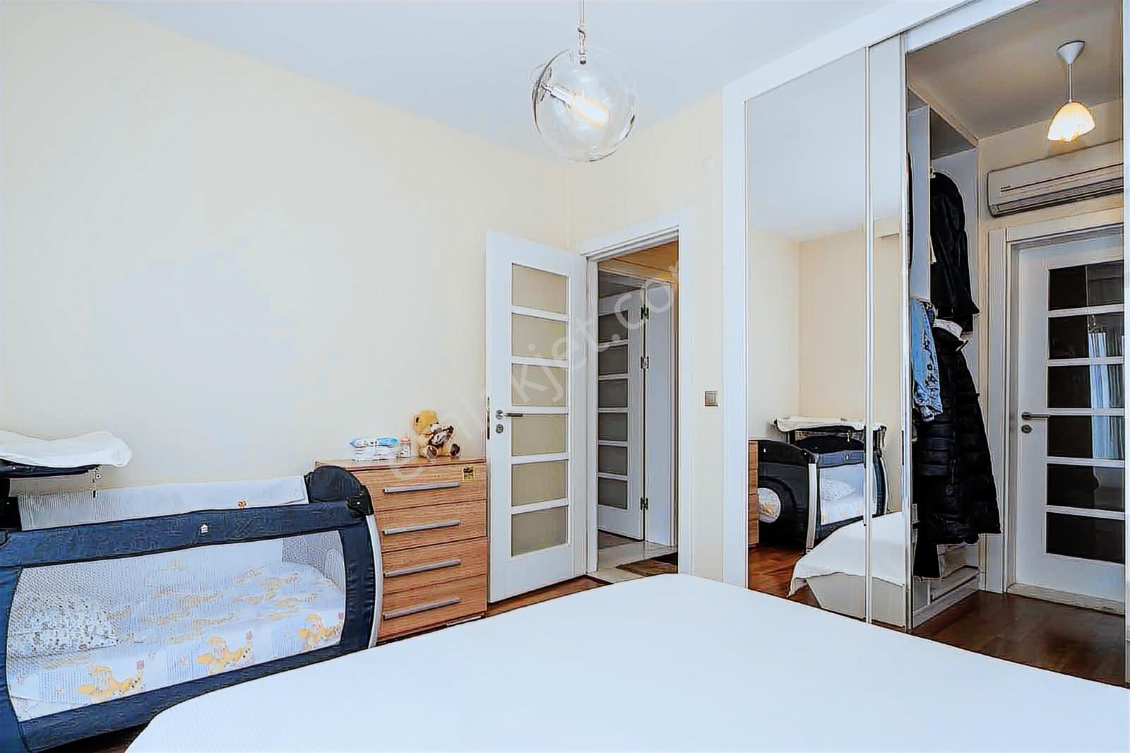 Remax Area Dan Balat Geçitpark Sitesi Satılık Ara Kat 3+1 Daire - Görsel 4
