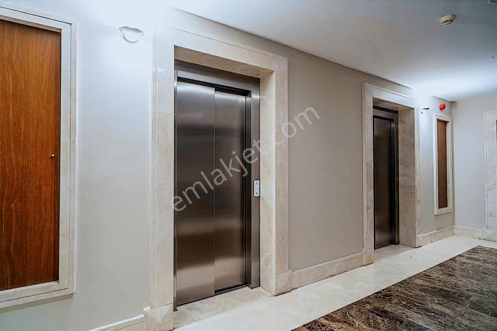 Remax Area Dan Balat Geçitpark Sitesi Satılık Ara Kat 3+1 Daire - Görsel 14