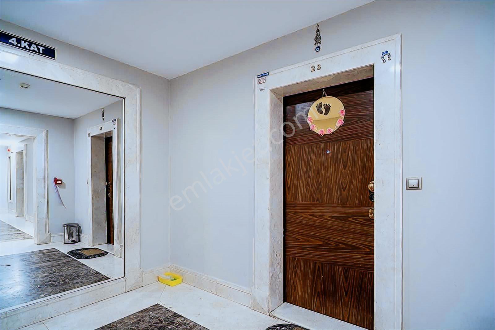 Remax Area Dan Balat Geçitpark Sitesi Satılık Ara Kat 3+1 Daire - Görsel 31