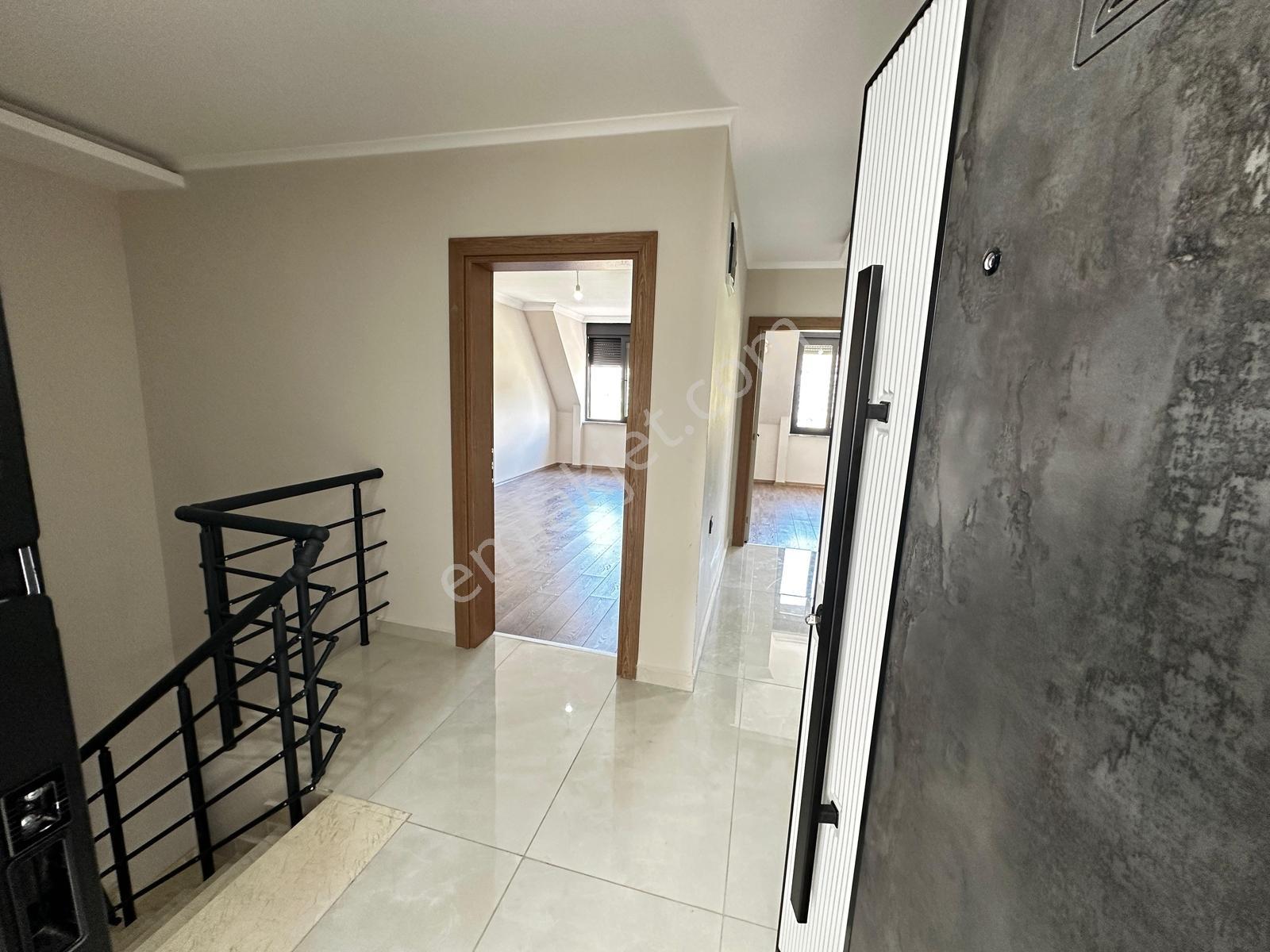Denizyoluna Sıfır Konumda Kiralık 3+1 Dubleks Daire - Görsel 18