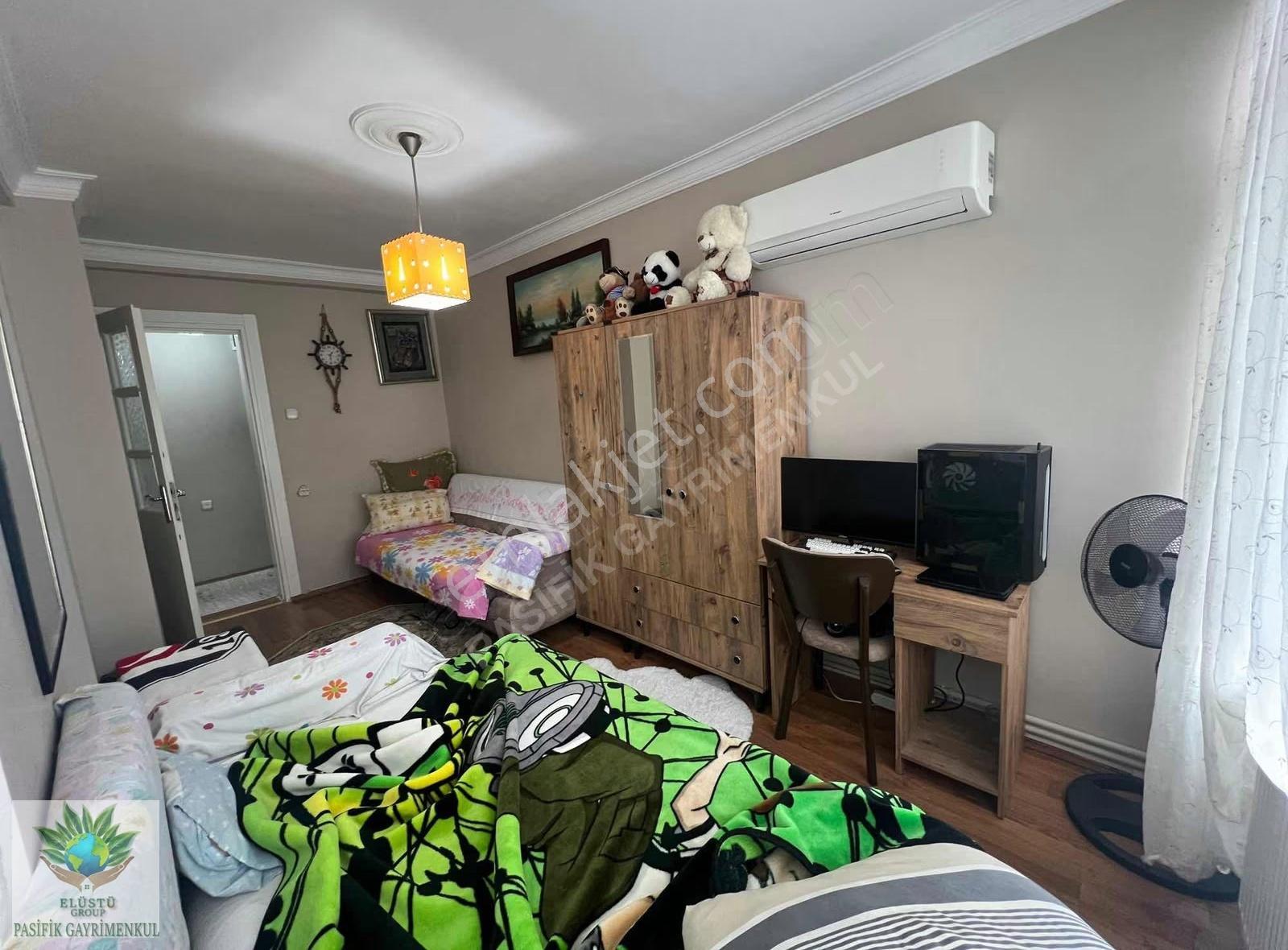 Pasifikten Gaziemir Atıfbeyde Arakat 3+1 Çift Balkon Daire - Görsel 6