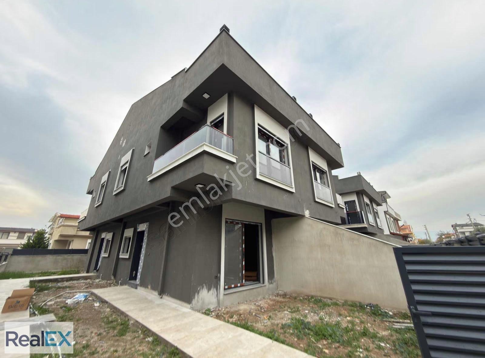 Realex'den Uygun Fiyatlı Vade Seçenekli Sıfır Villa - Görsel 2