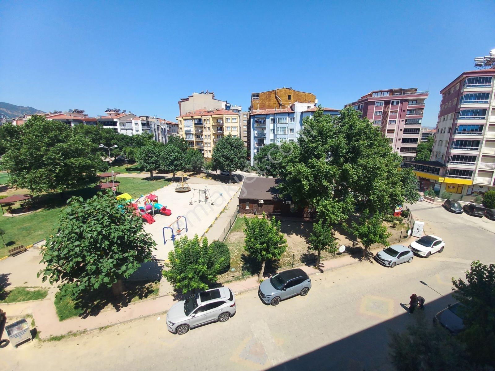 Tadilatlı Doğalgazlı 3+1 Dairemiz Satılık, Tuna Gayrimenkulden
