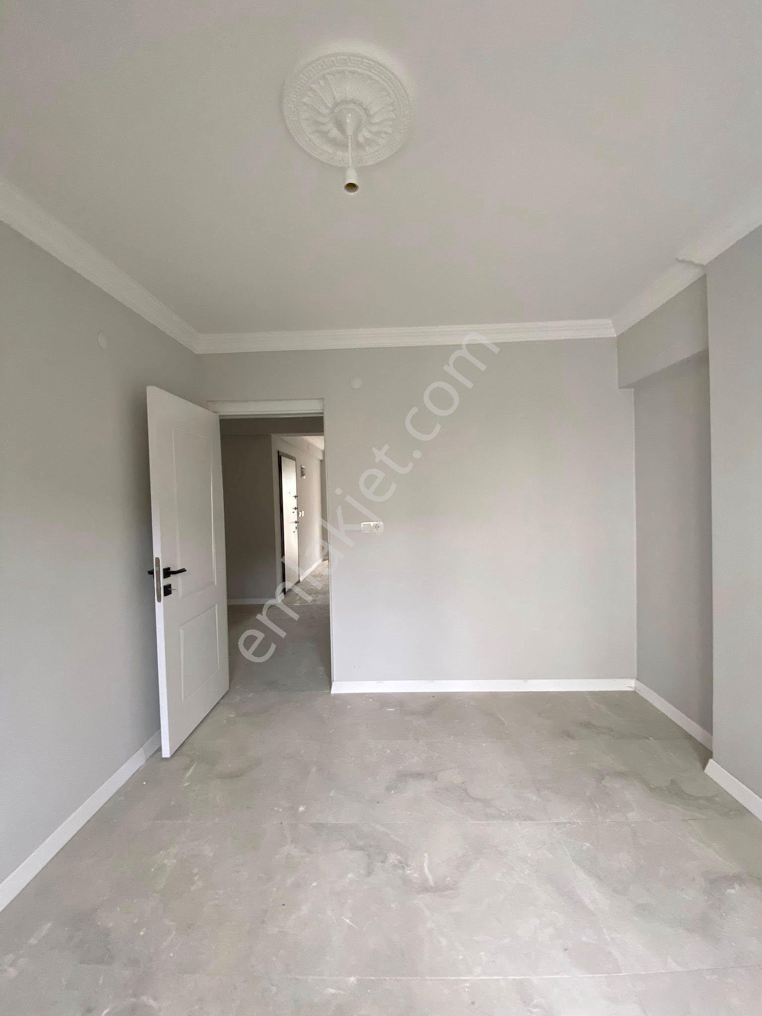 Nazilli Yeni Mahallede Satılık Ara Kat Sıfır Daire - Görsel 8