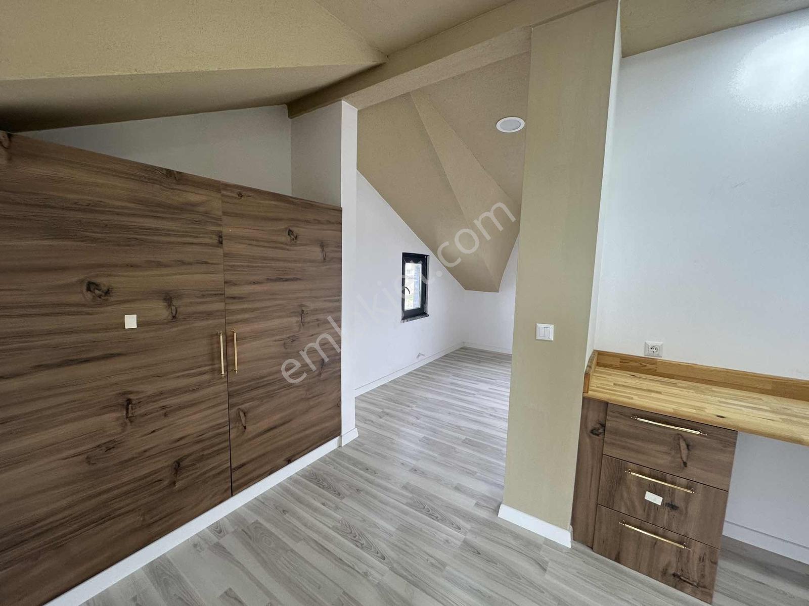 209 M² Arsa İçerisinde Tam Müstakil Bahçeli Villa Fırsatı - Görsel 8