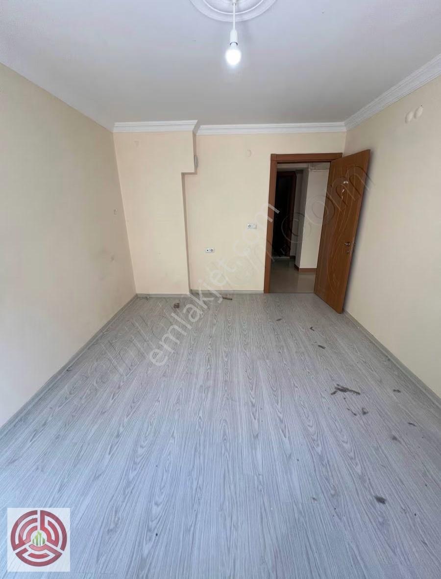 Emir Grup'tan Muradiye'de Kiralık 2+1 Geniş Kullanışlı Daire - Görsel 3