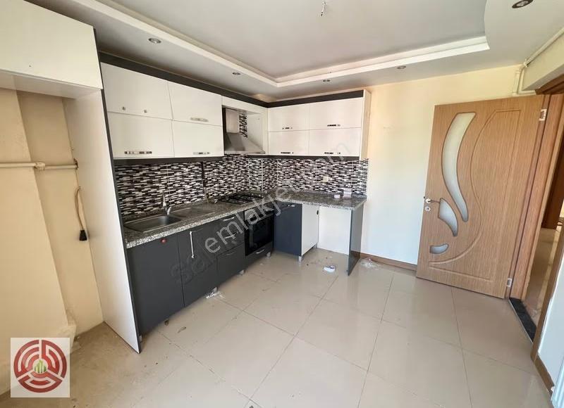 Emir Grup'tan Muradiye'de Kiralık 2+1 Geniş Kullanışlı Daire - Görsel 7