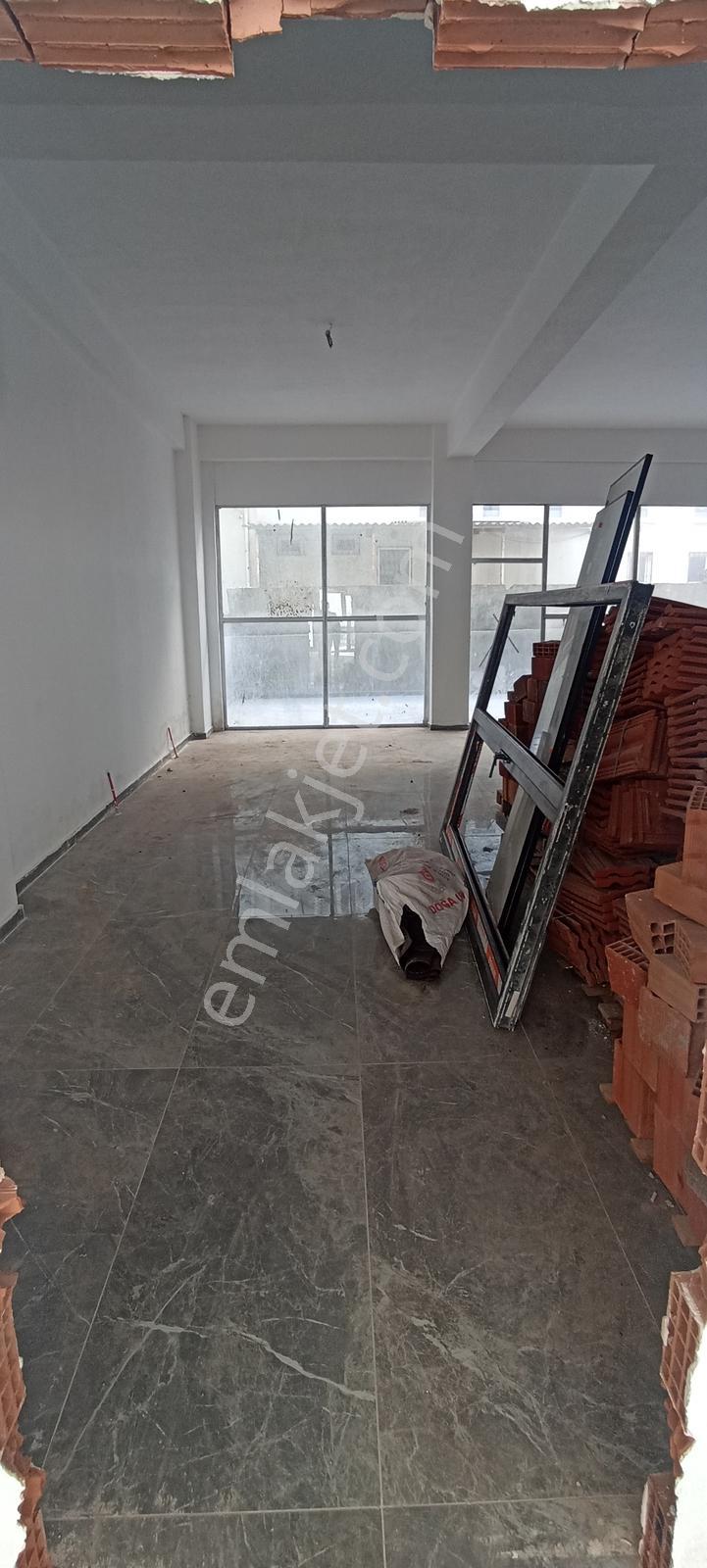 Satılık 200 Mt 2 Kullanım Alanına Sahip İş Yeri - Görsel 22