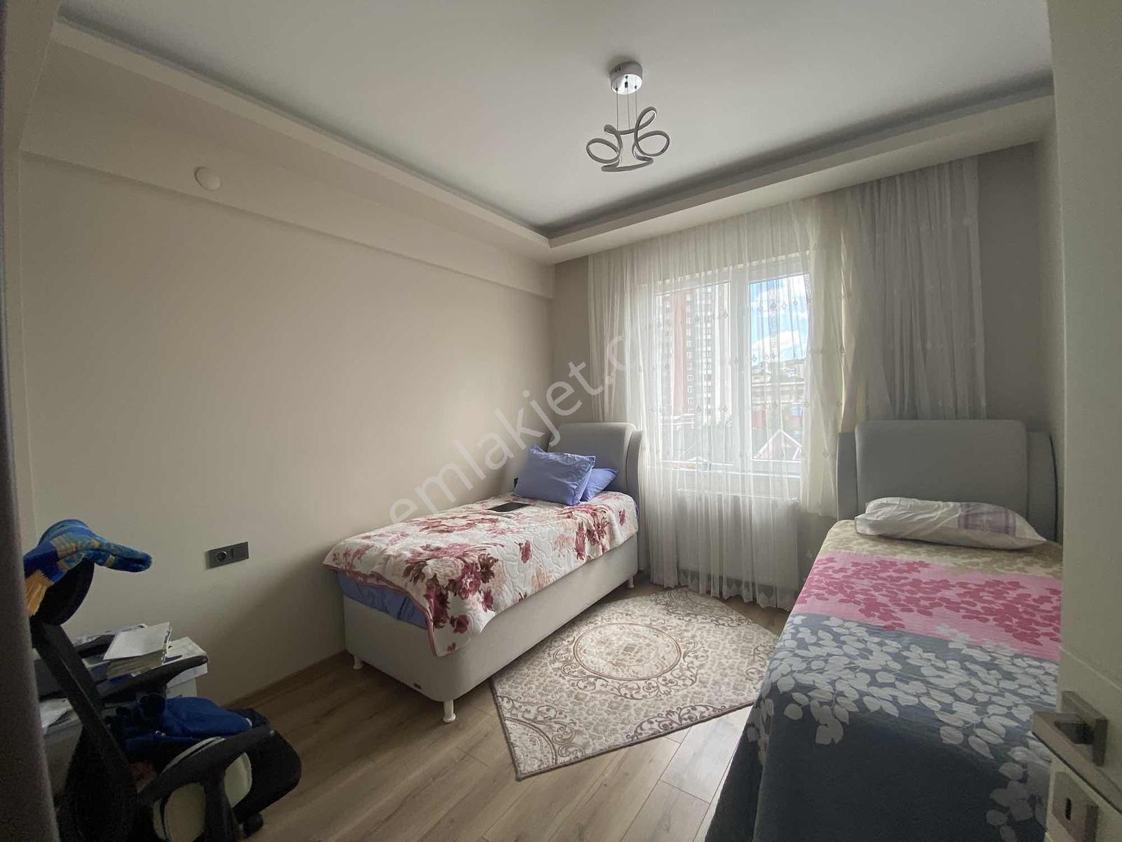 Bağlıca' Da Satılık Açık Kapalı Otoparklı Kilerli Satılık Daire - Görsel 38