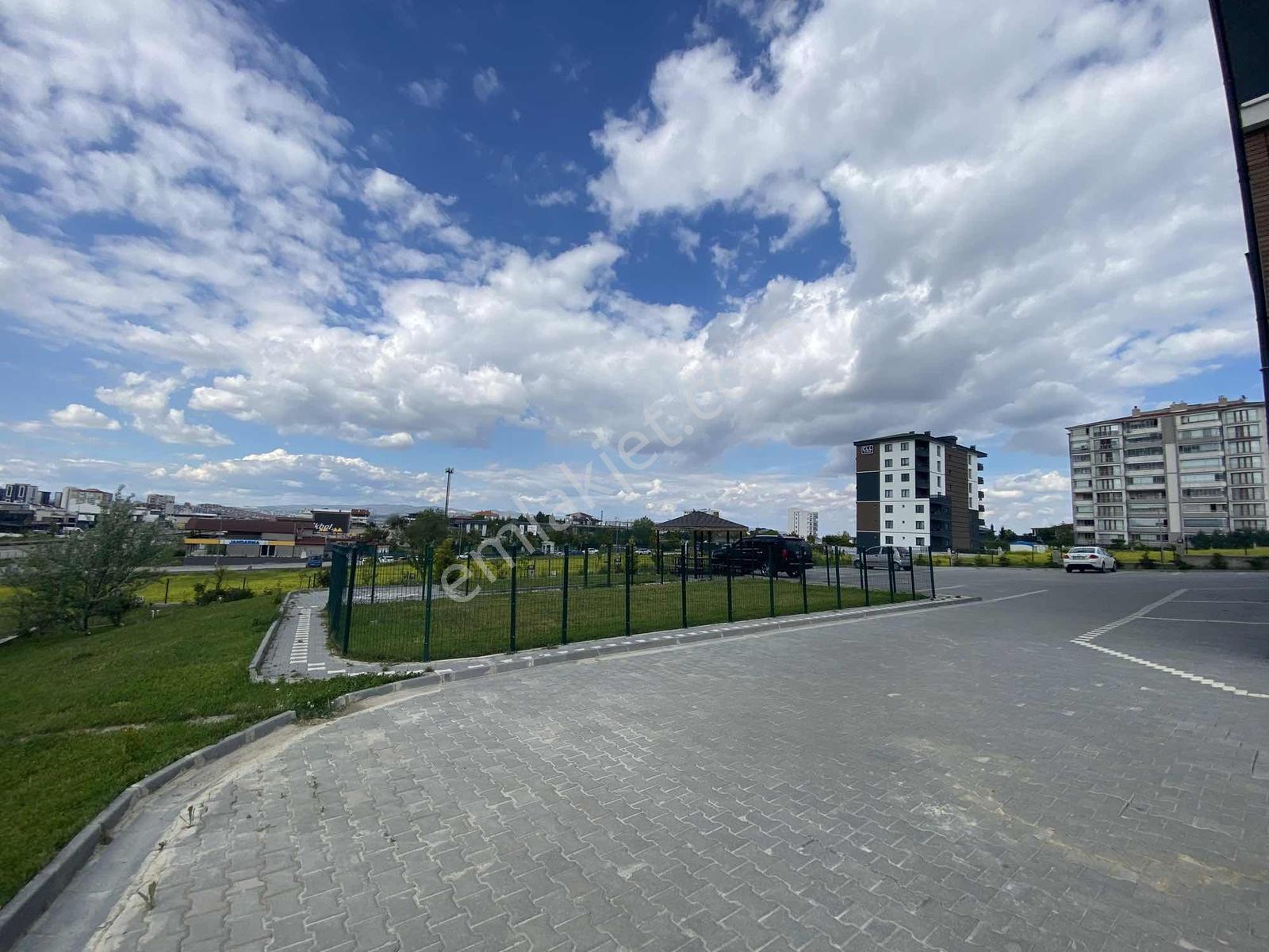 Bağlıca' Da Satılık Açık Kapalı Otoparklı Kilerli Satılık Daire - Görsel 19